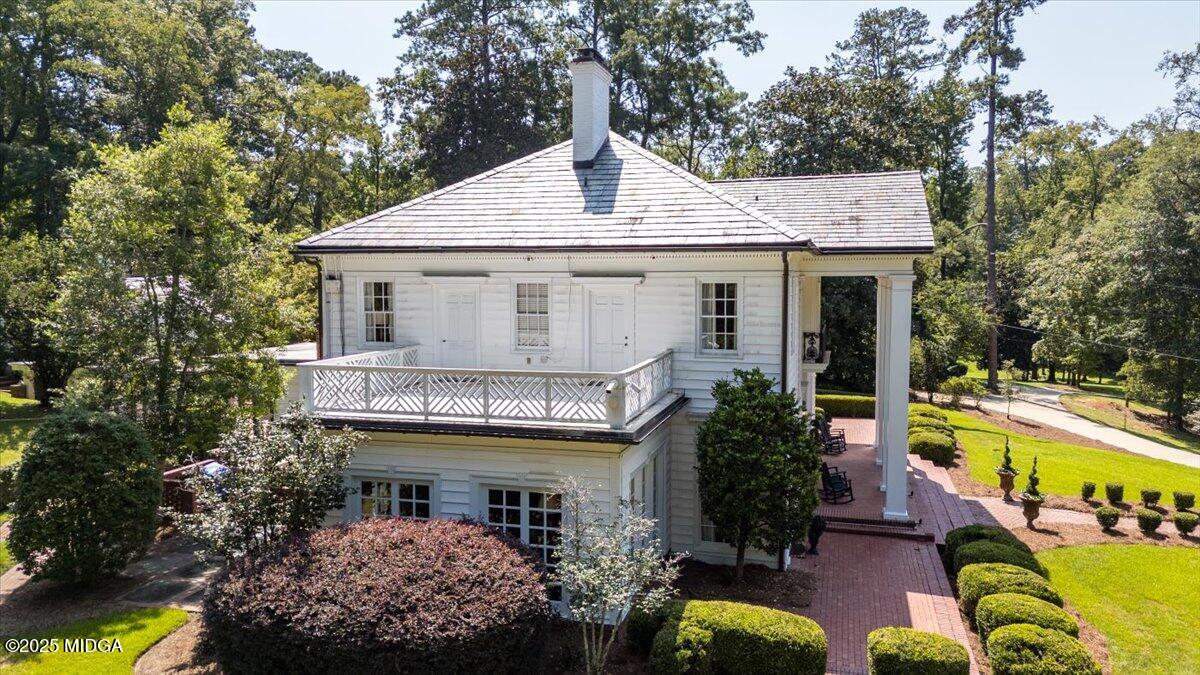 1435 Twin Pines Drive