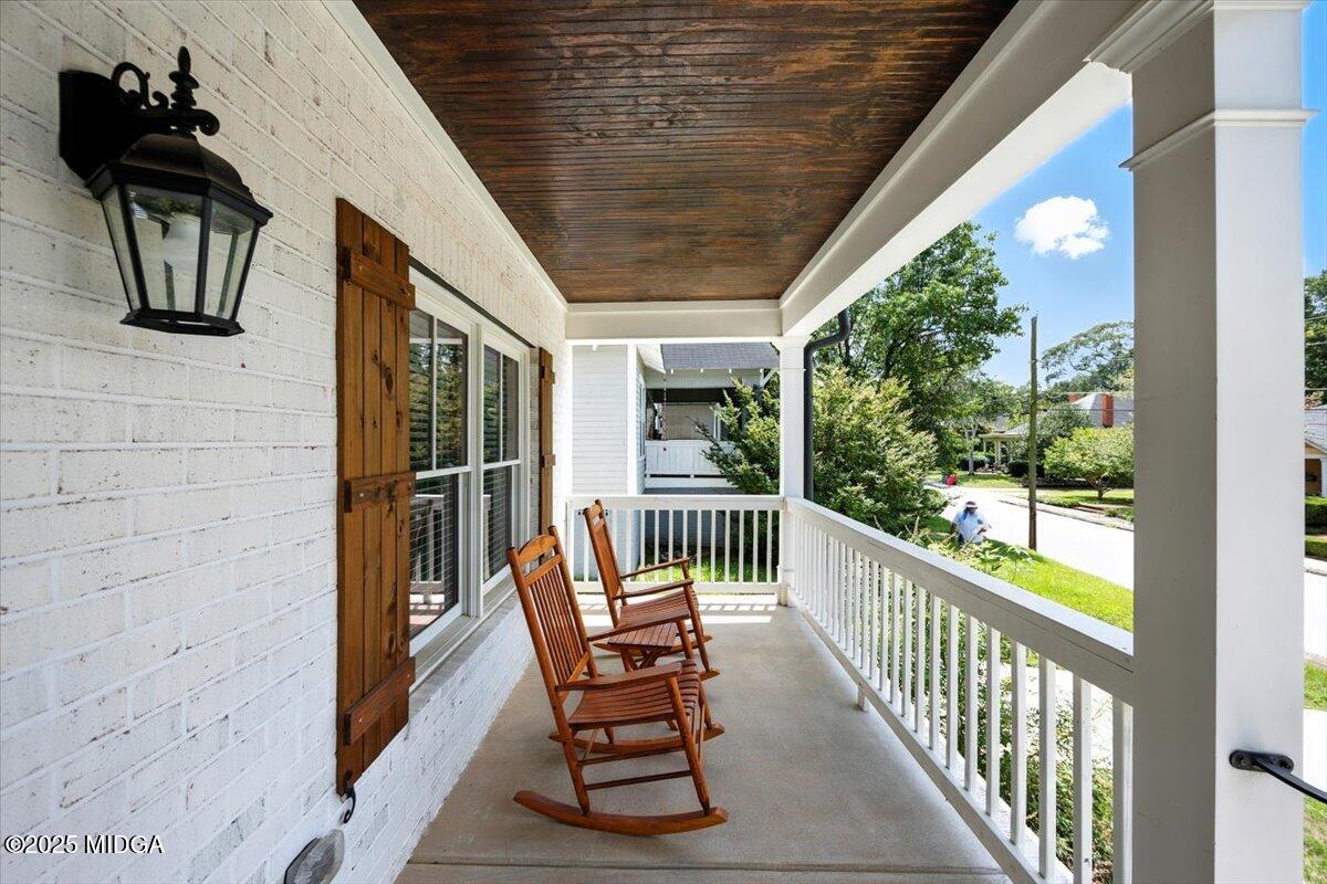 185 Stonewall Place