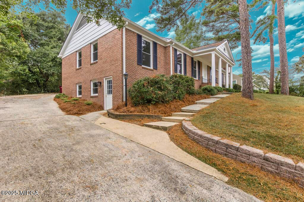 2956 Malvern Hill Drive