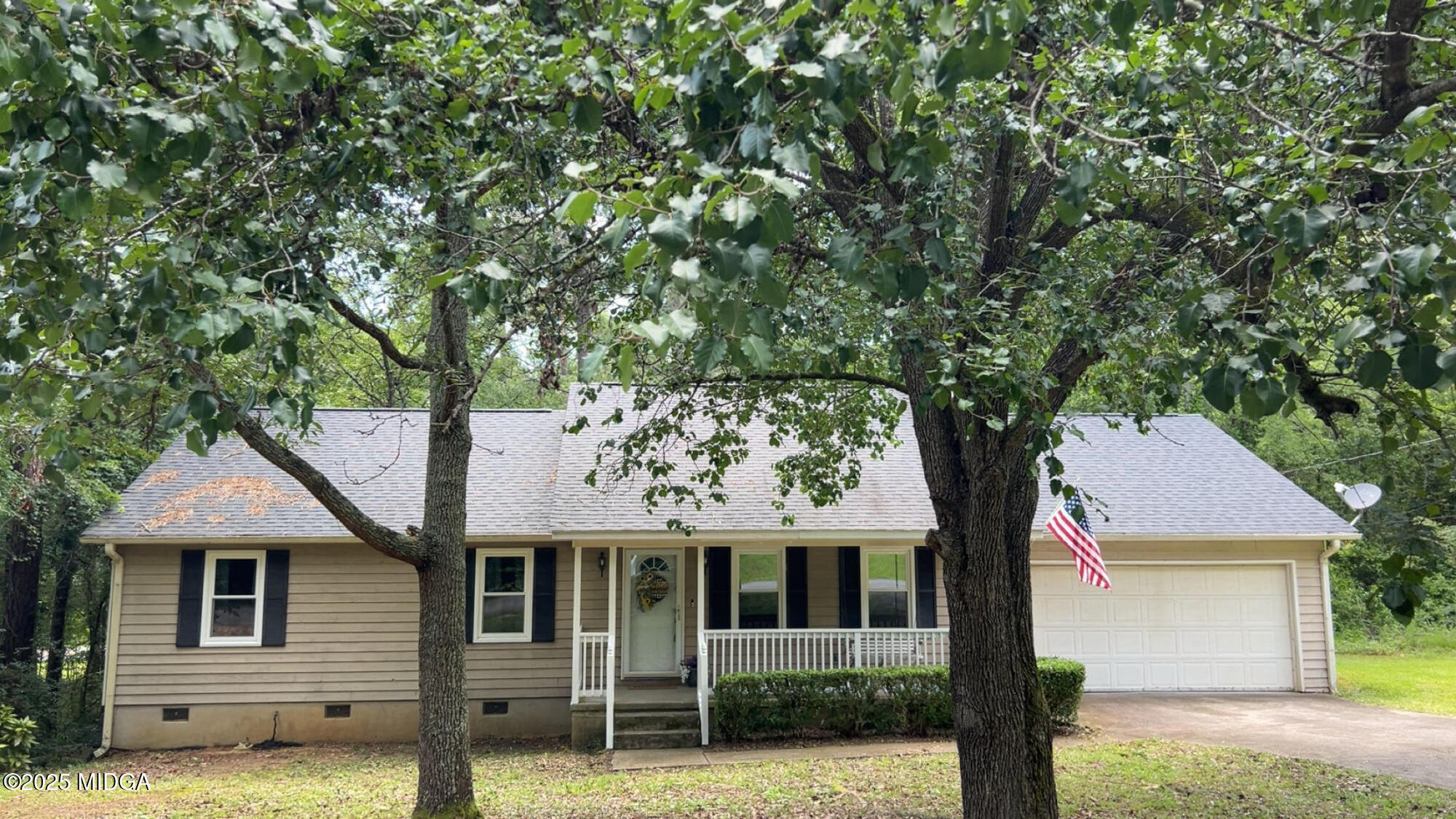 1751 Bridle Lane