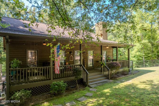 102 Treanor Drive SE