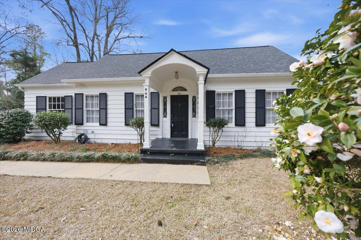 944 Nottingham Drive