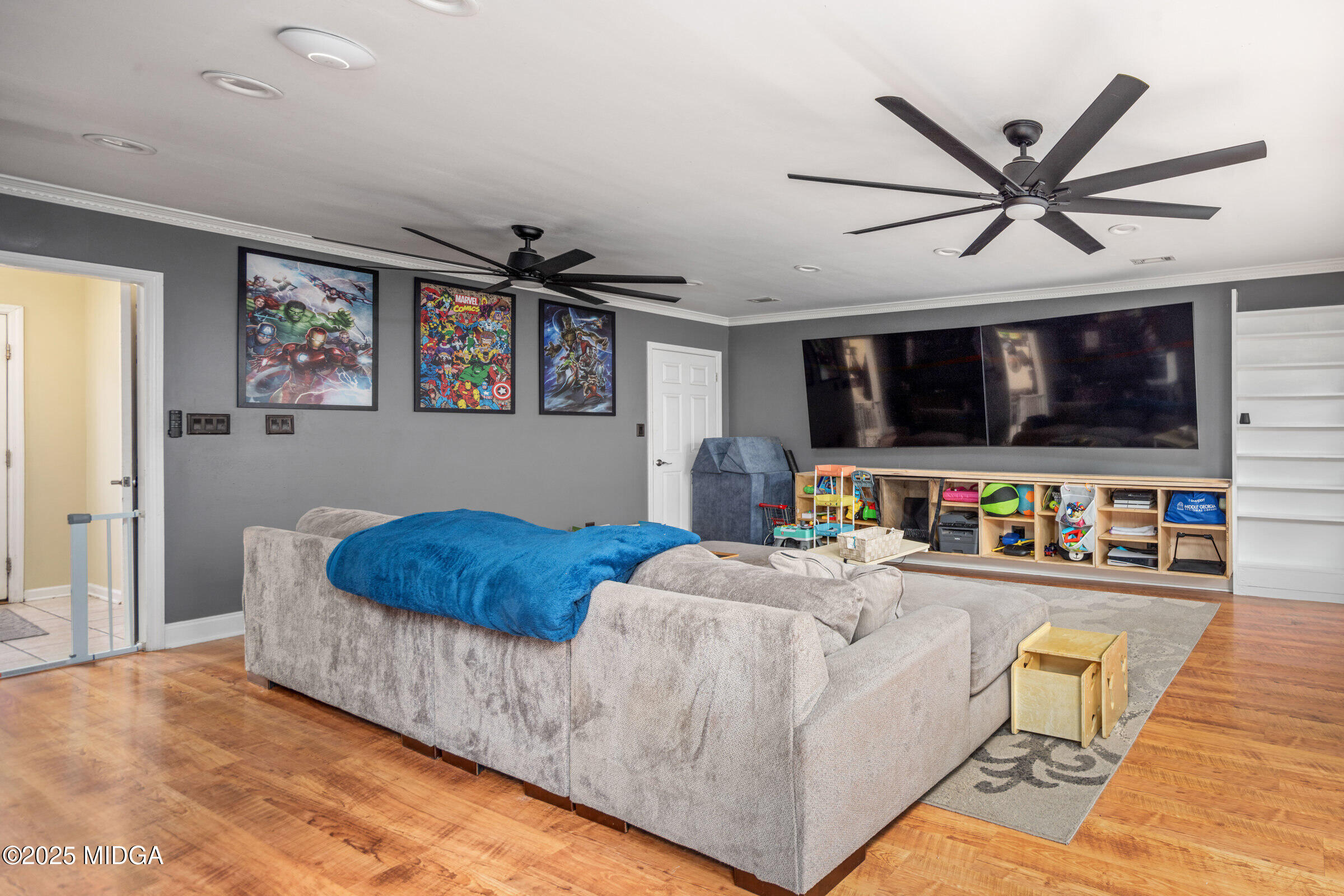 375 Calloway Drive