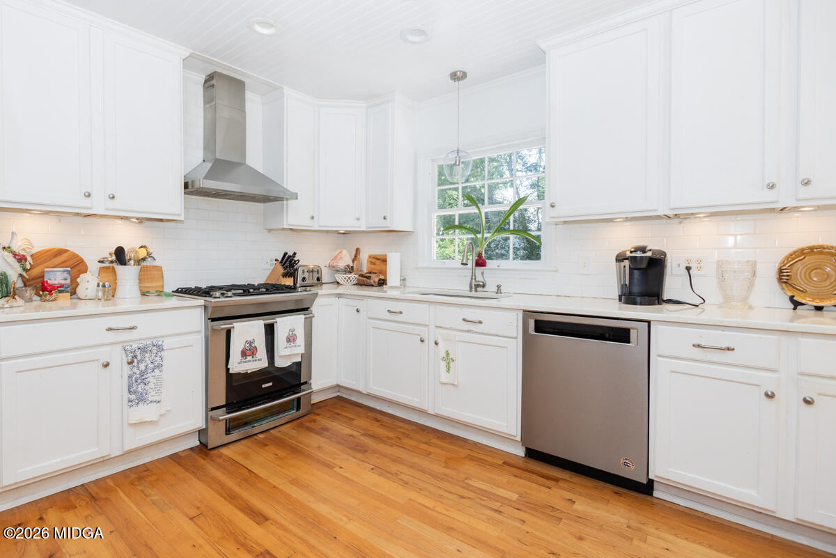 1424 Waverland Drive
