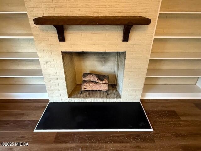 2945 Crestline Drive