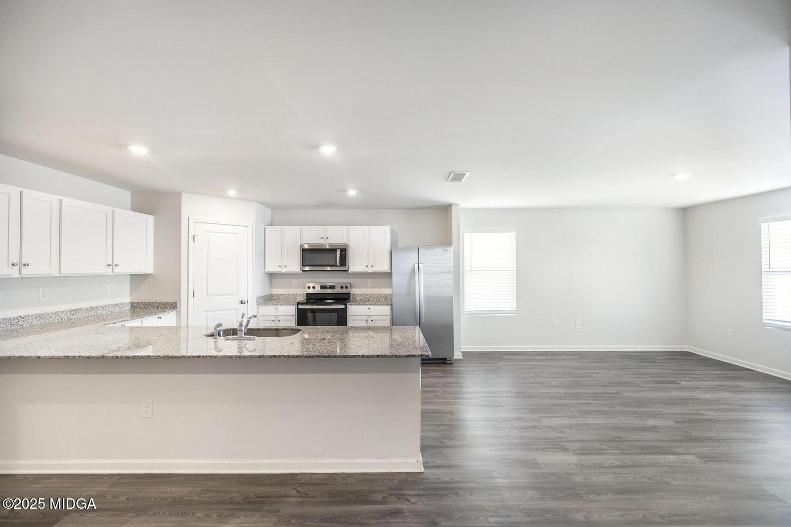 109 Creek Bluff Trail