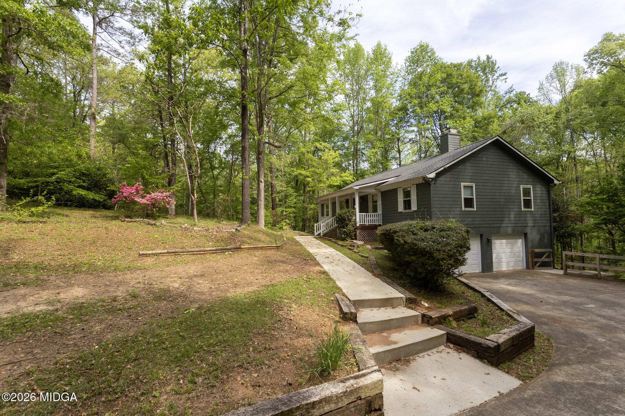 120 Deer Ridge Trail