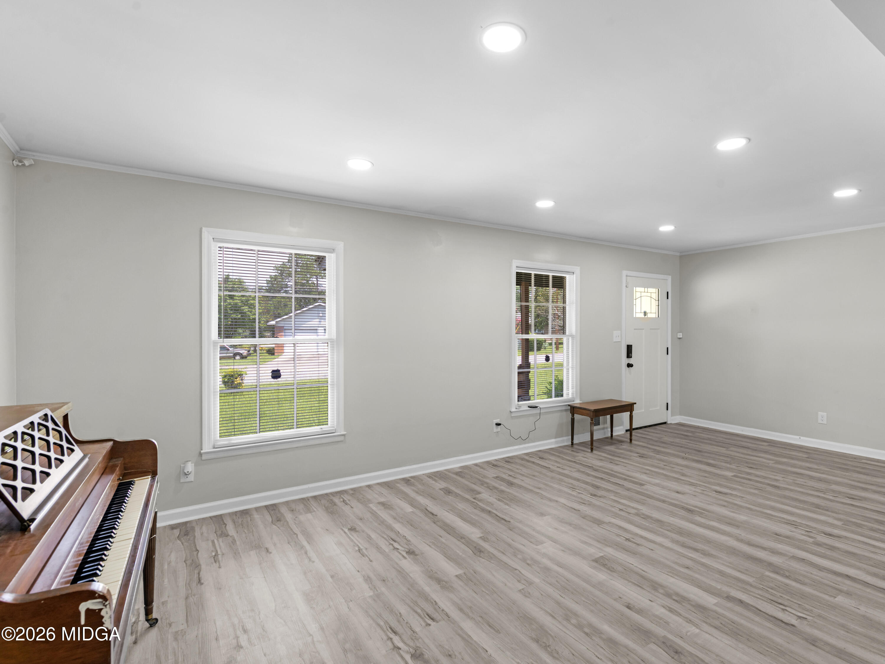 3103 Stratford Drive