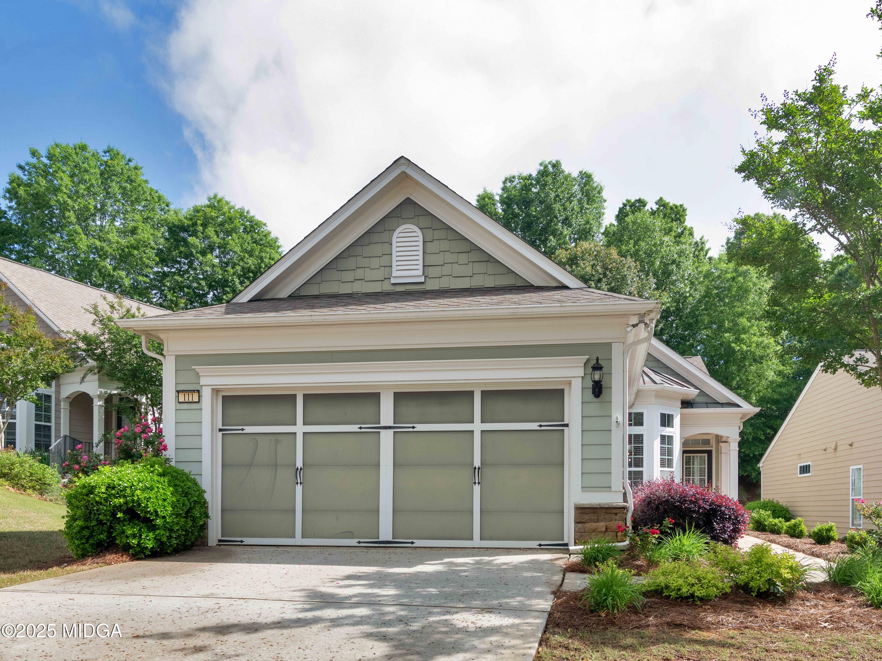 111 Magic Lily Drive