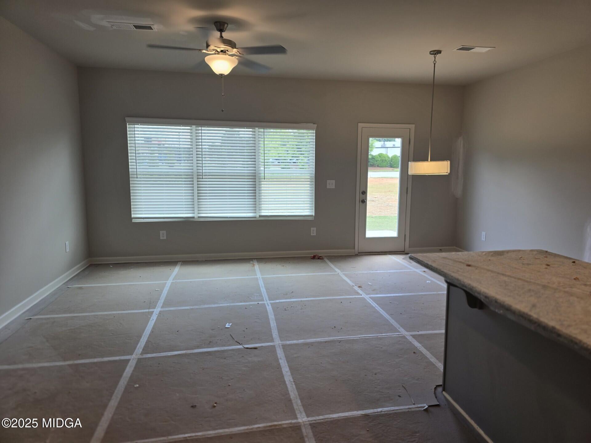 2812 Lillian Lane