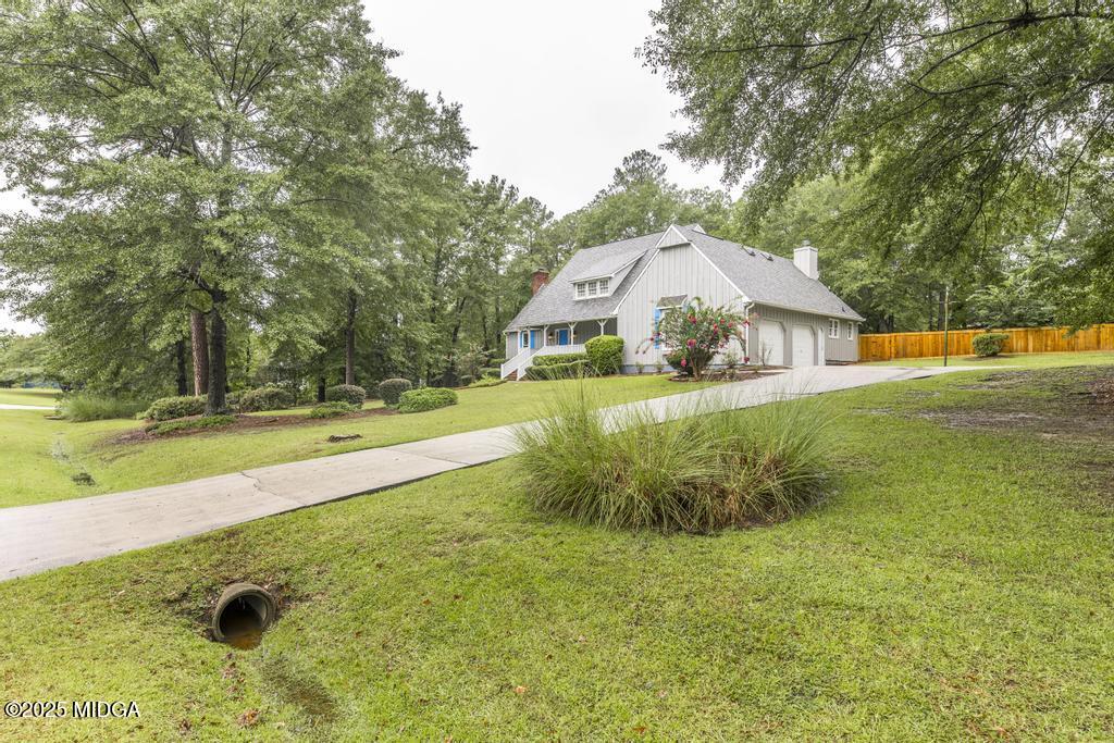 2667 Governor Macdonald Lane