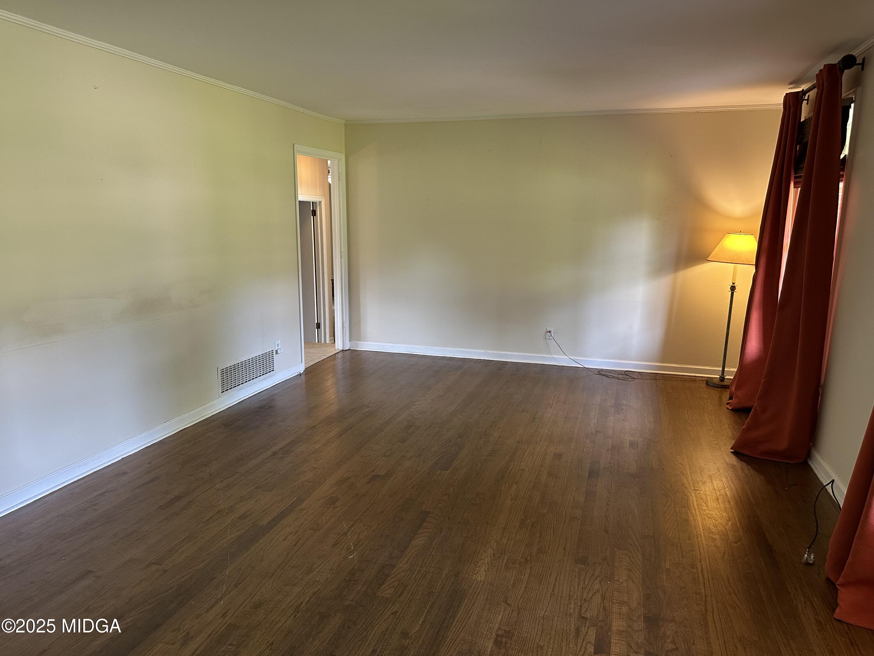 2928 Thornwood Drive