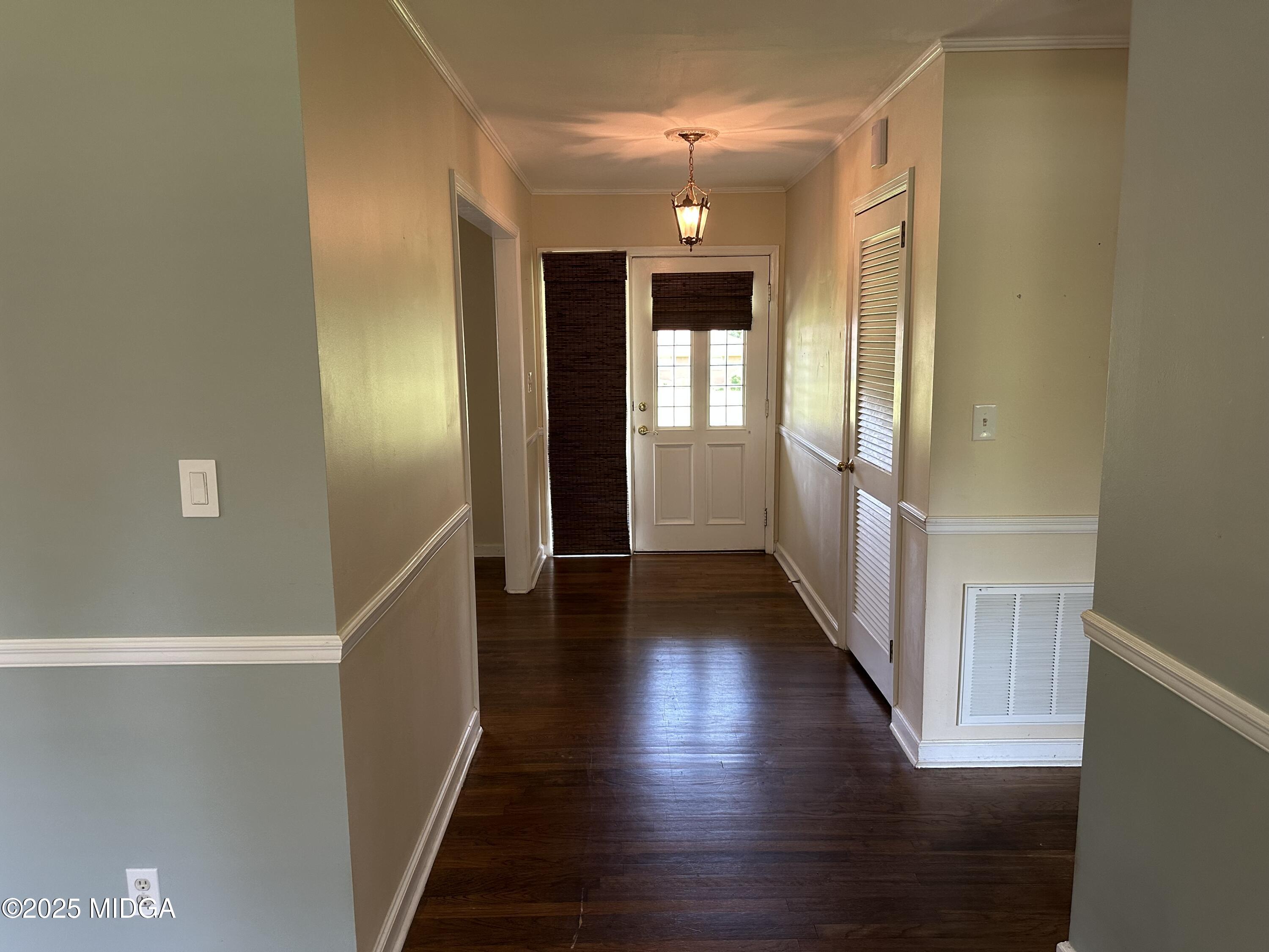 2928 Thornwood Drive