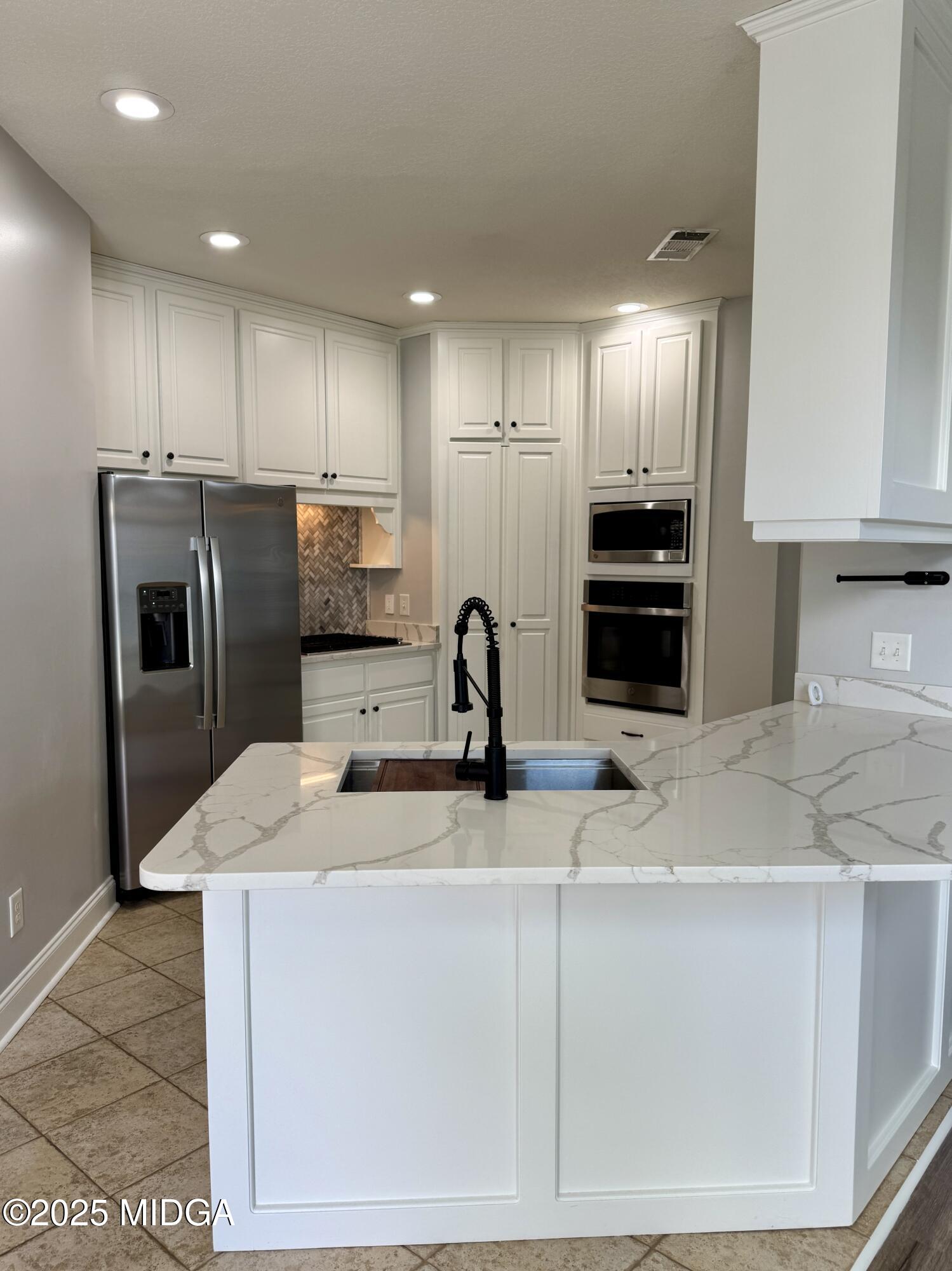 169 Hidden Creek Circle