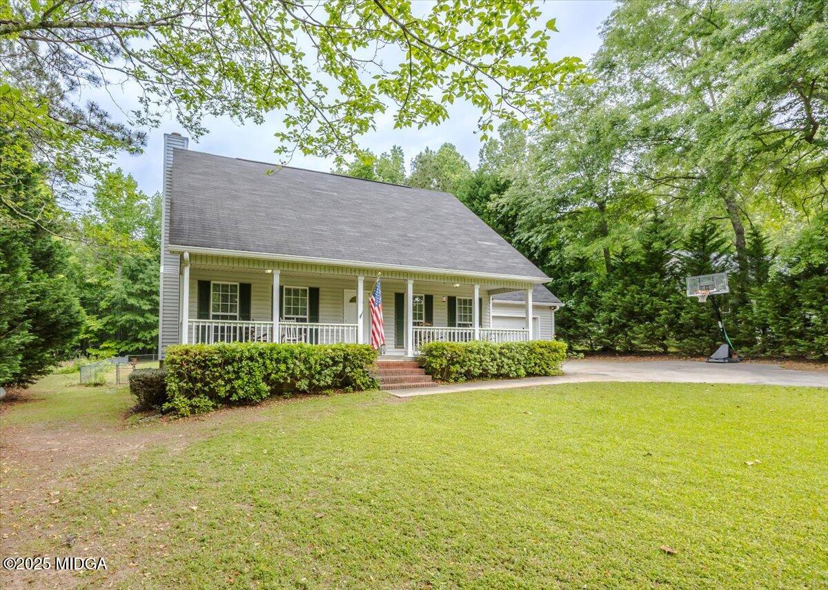 219 Southern Walk Circle