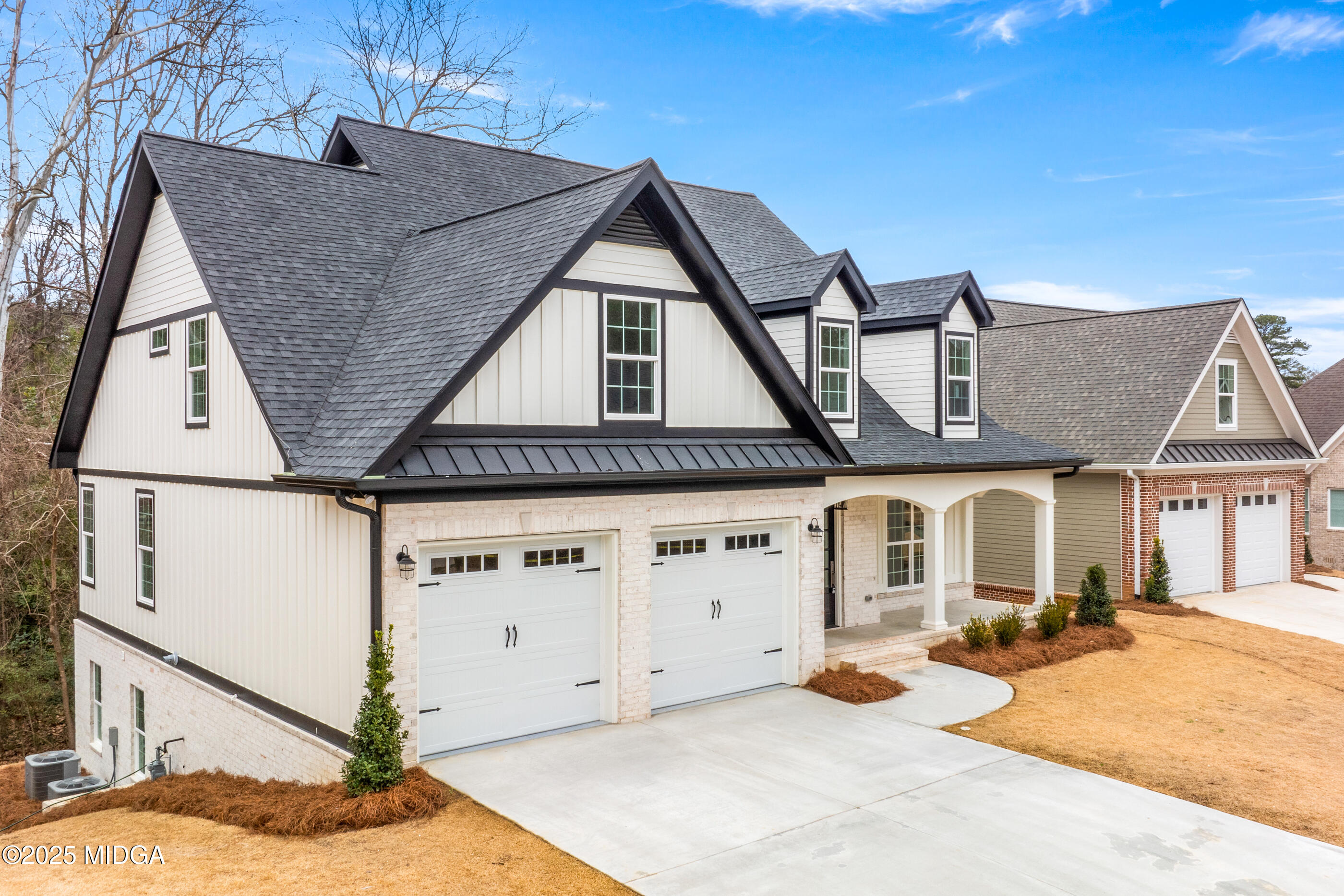 203 N Oberon Place N