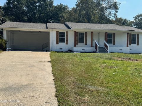 2217 Lyn Drive Macon GA 31206