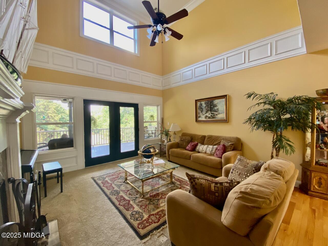 518 River Overlook
