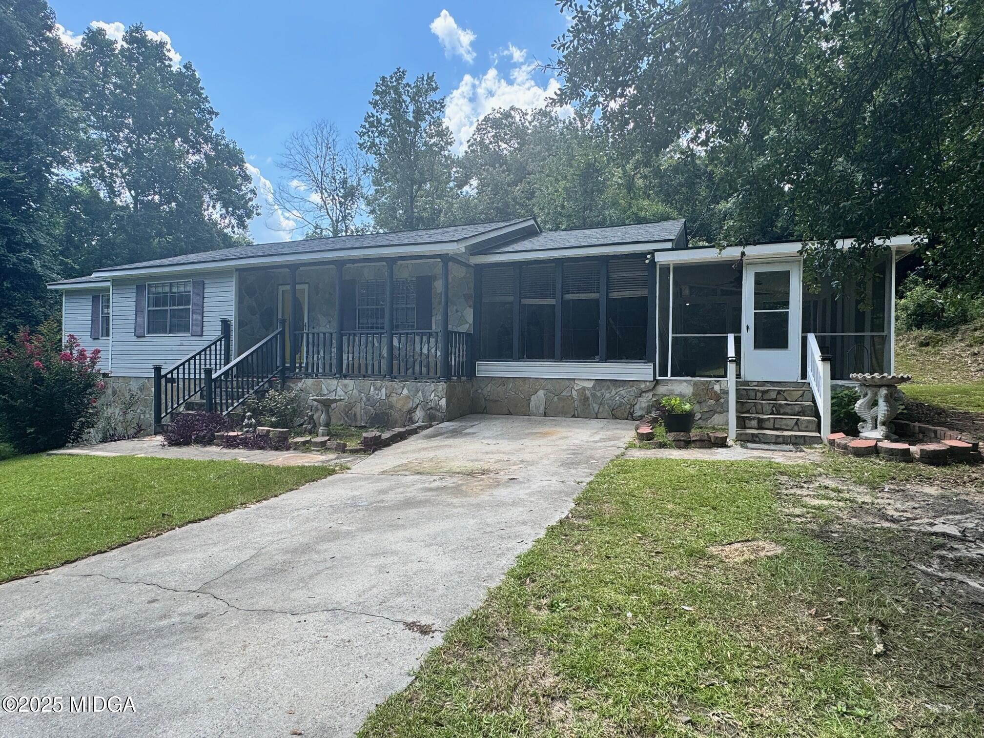118 Oakwood Drive