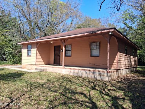 261 Balkcom Avenue Macon GA 31217