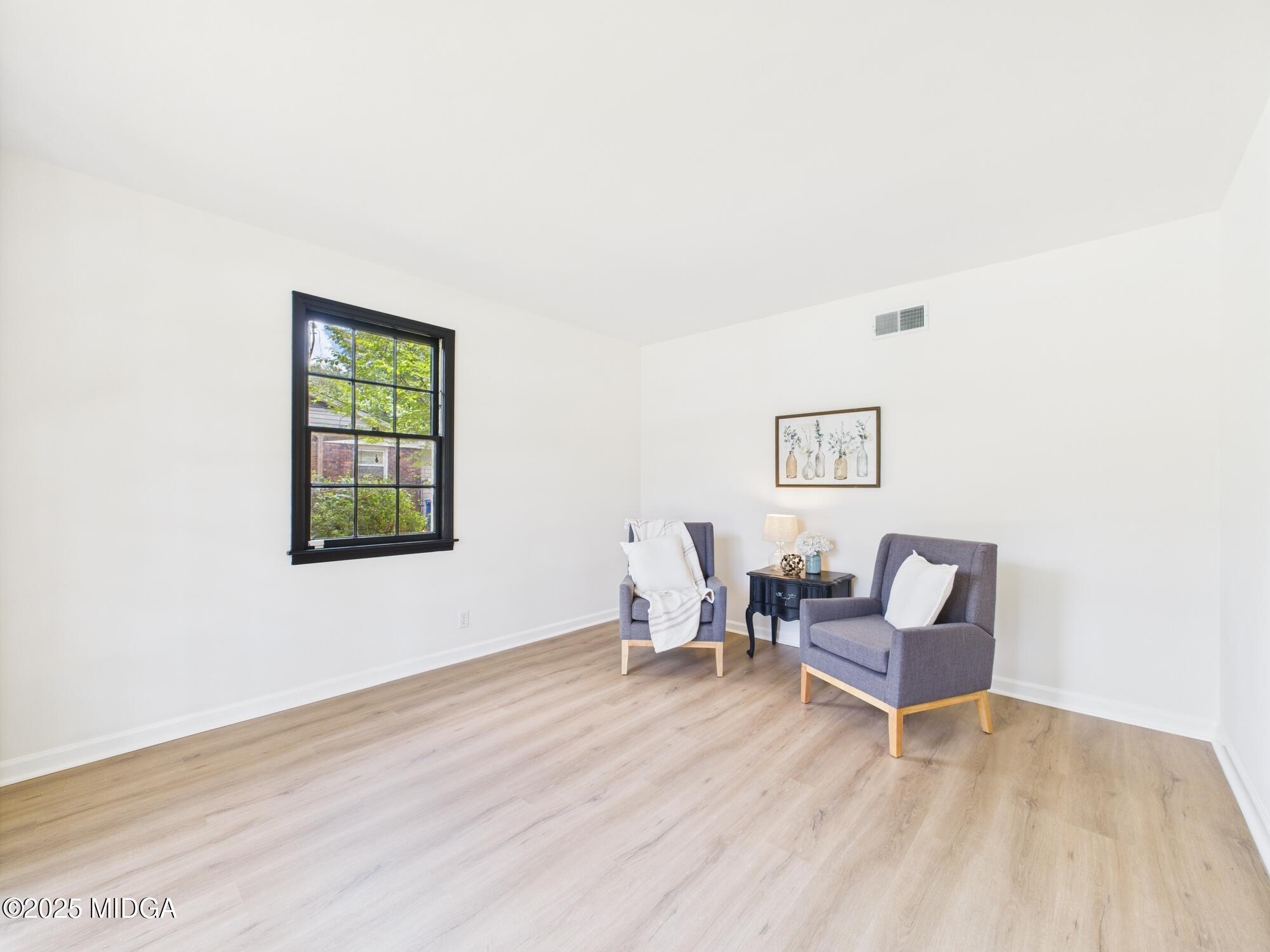 2350 Price Drive