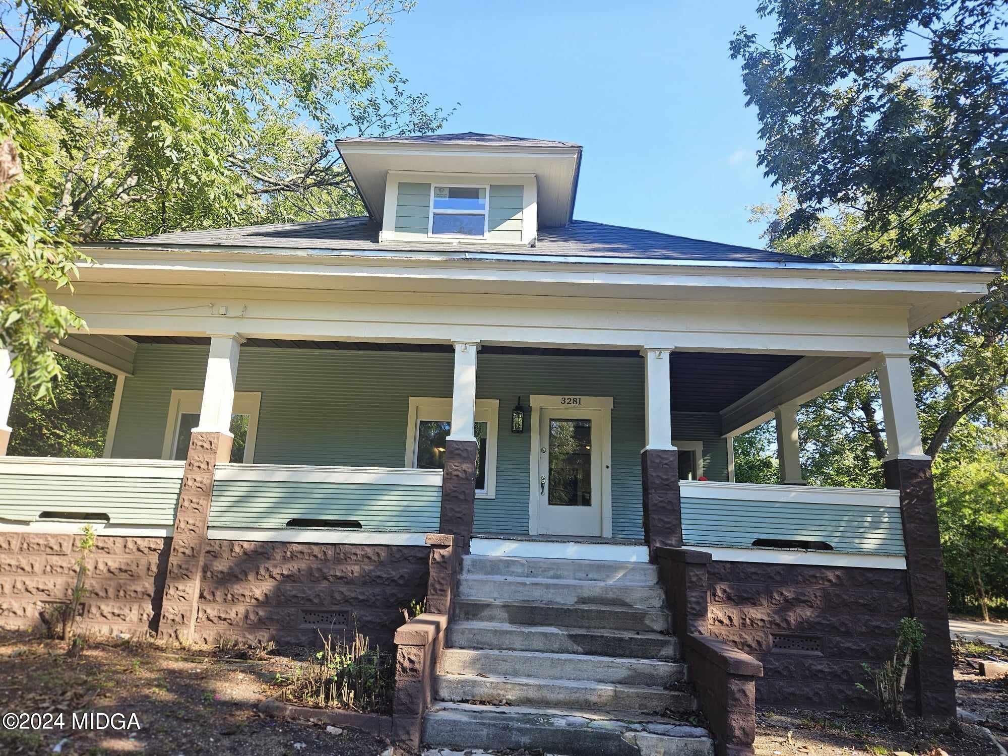 3281 Napier Avenue