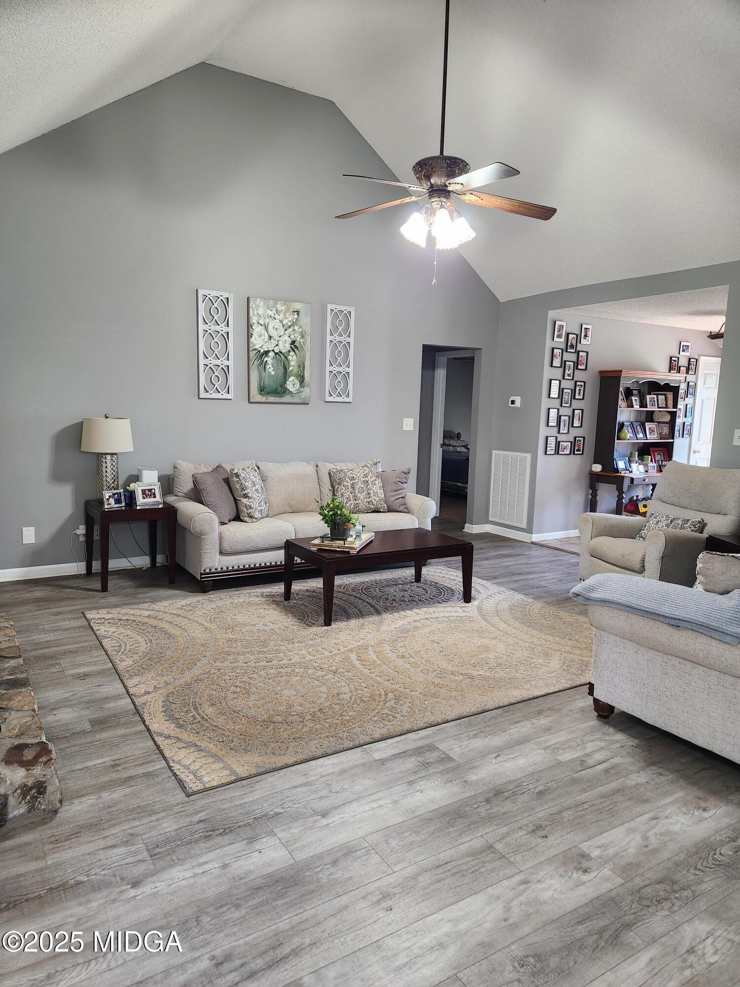 254 Crestview