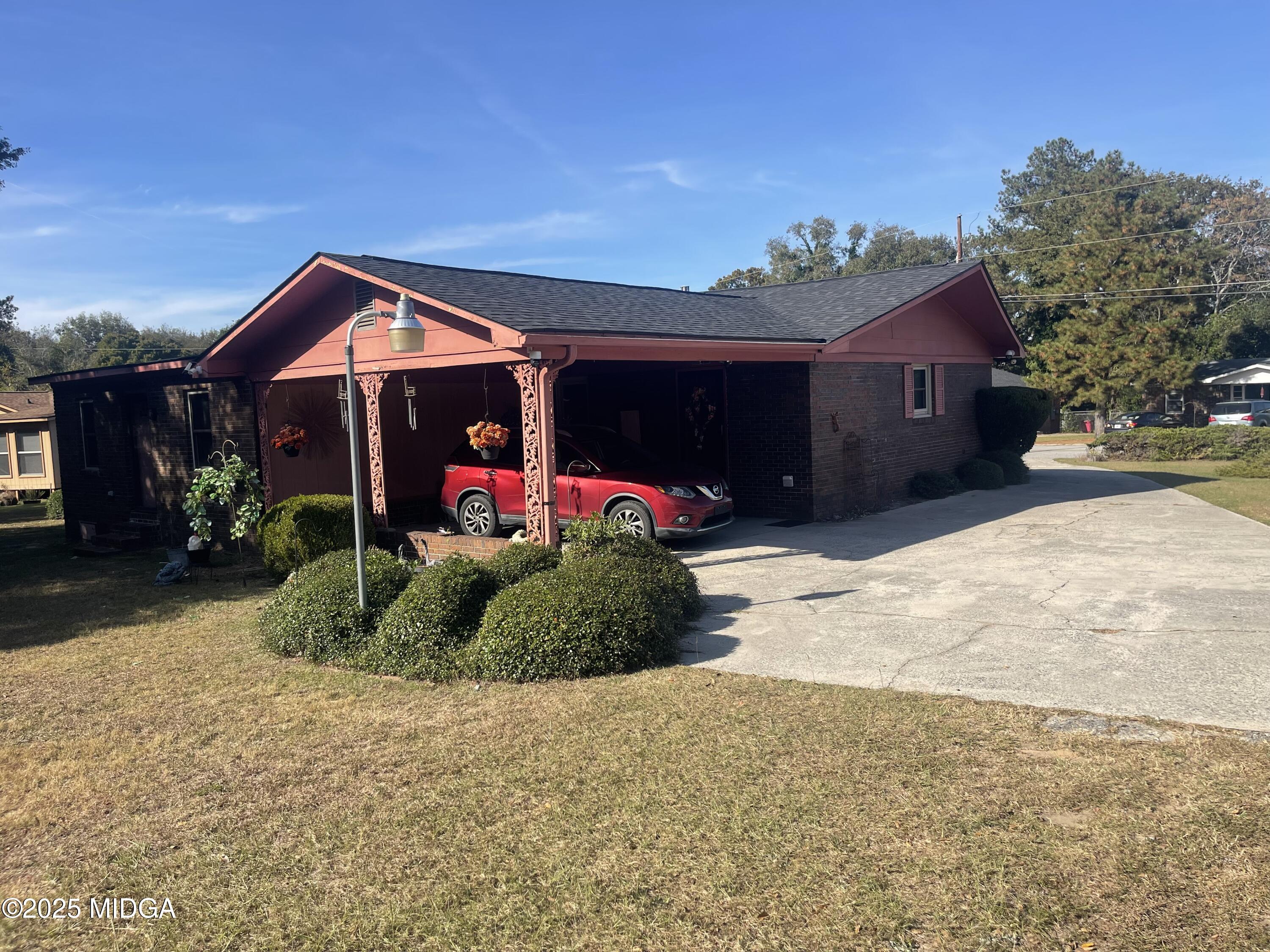 3850 Gadson Drive