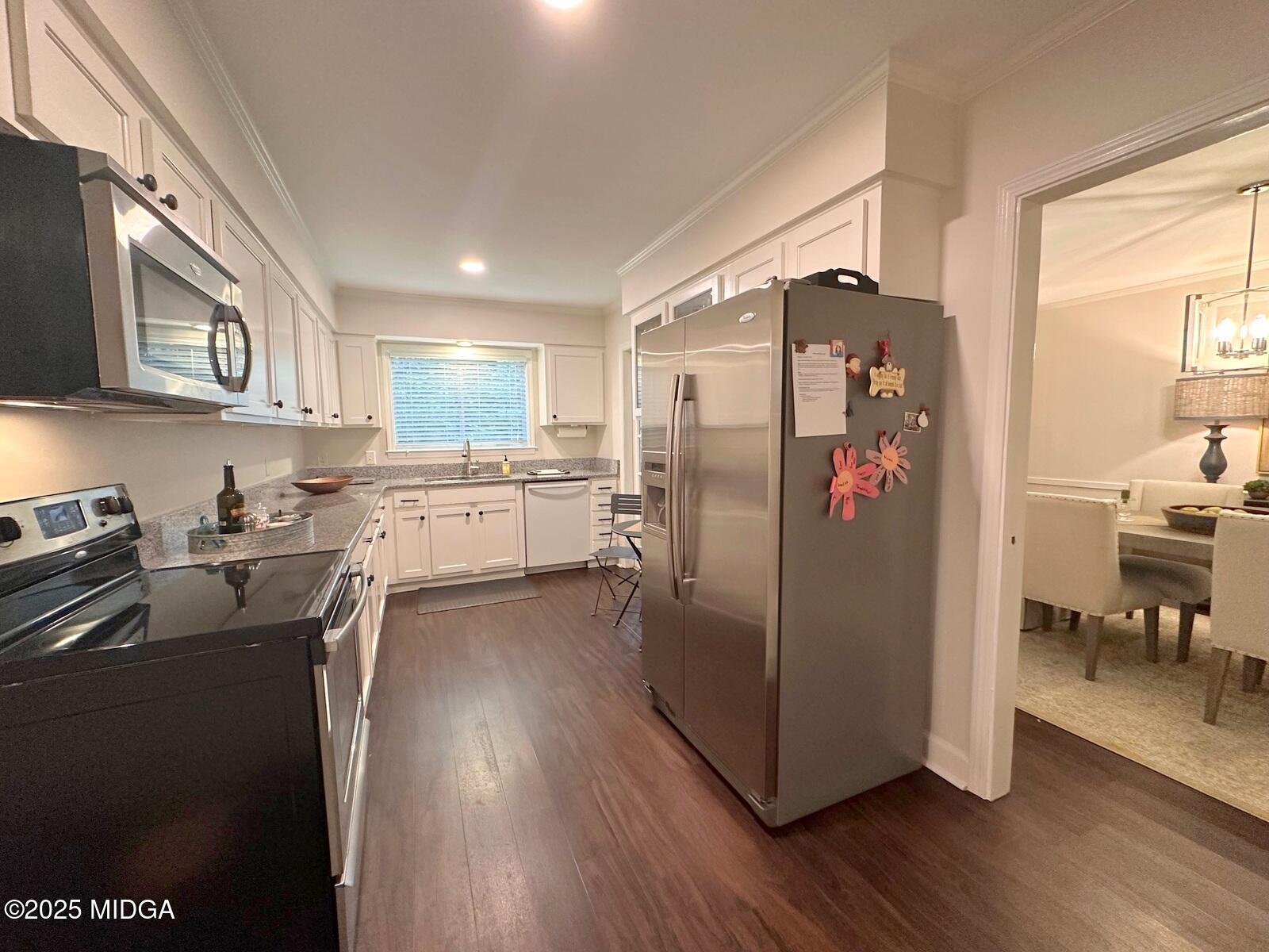 360 Vista Circle A