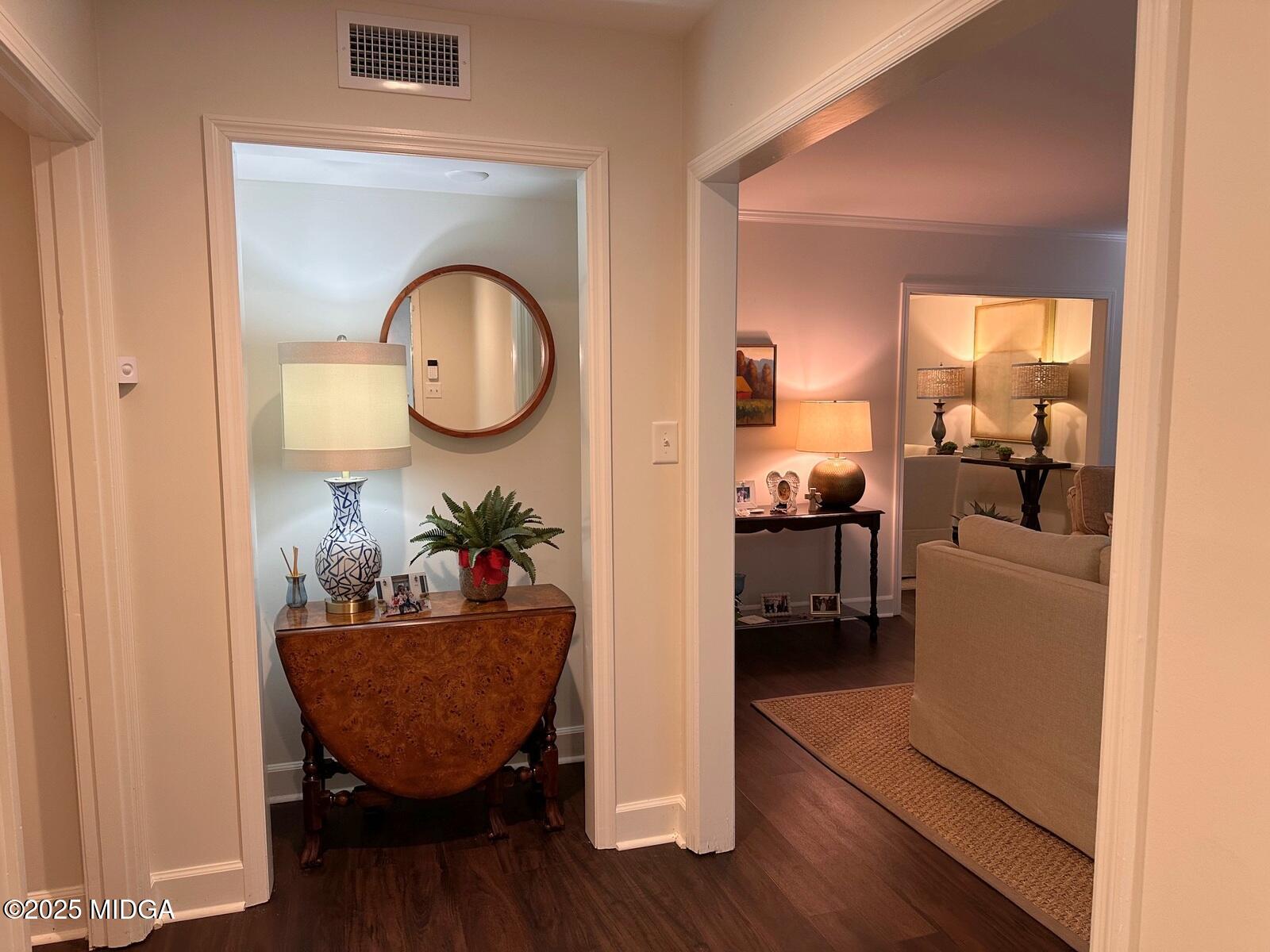 360 Vista Circle A