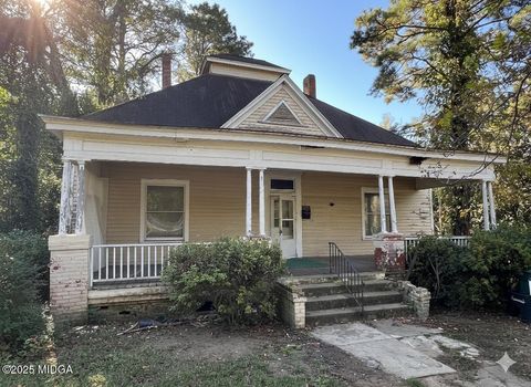 711 Applewood Street Macon GA 31217