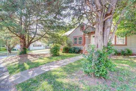 466 Lake Drive Hapeville GA 30354