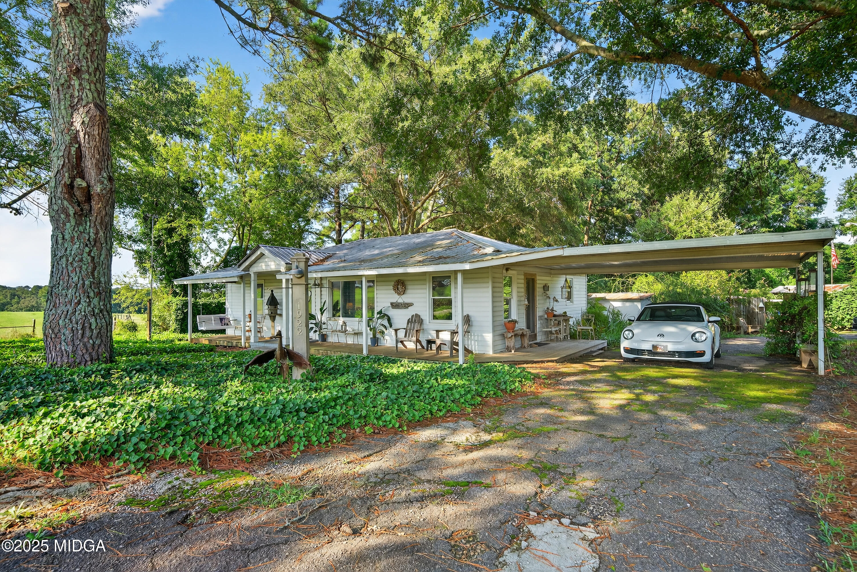 1922 Juliette Road