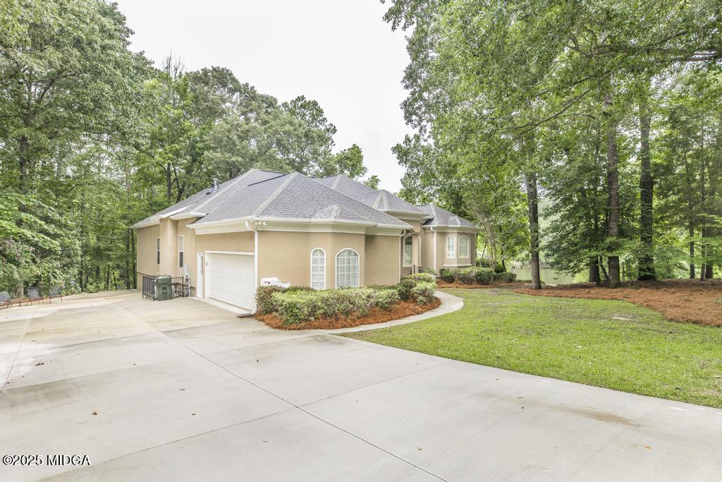 100 Honeysuckle Drive