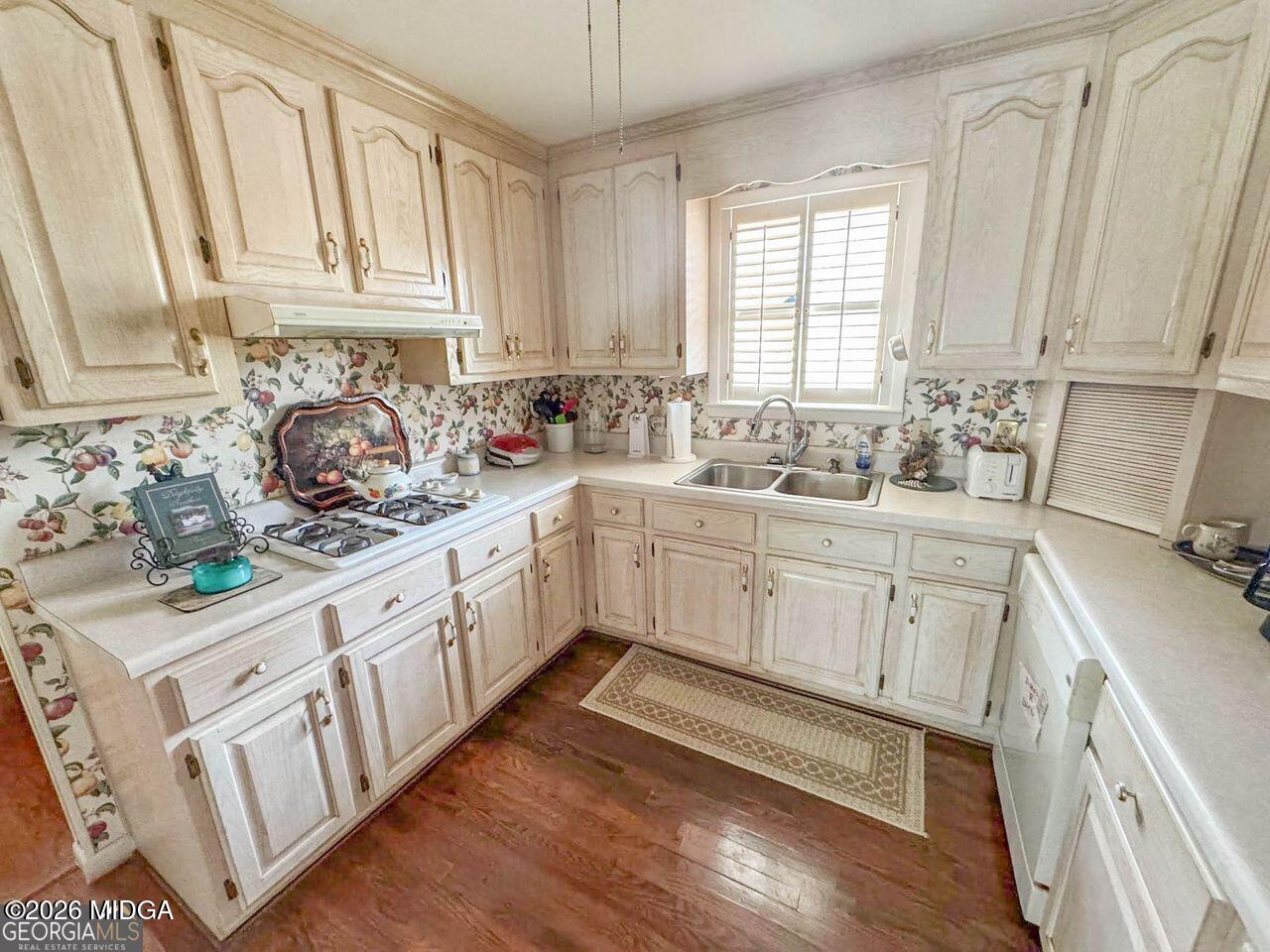 3150 Holleman Drive