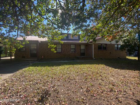 65 Mathews Street Fort Valley GA 31030