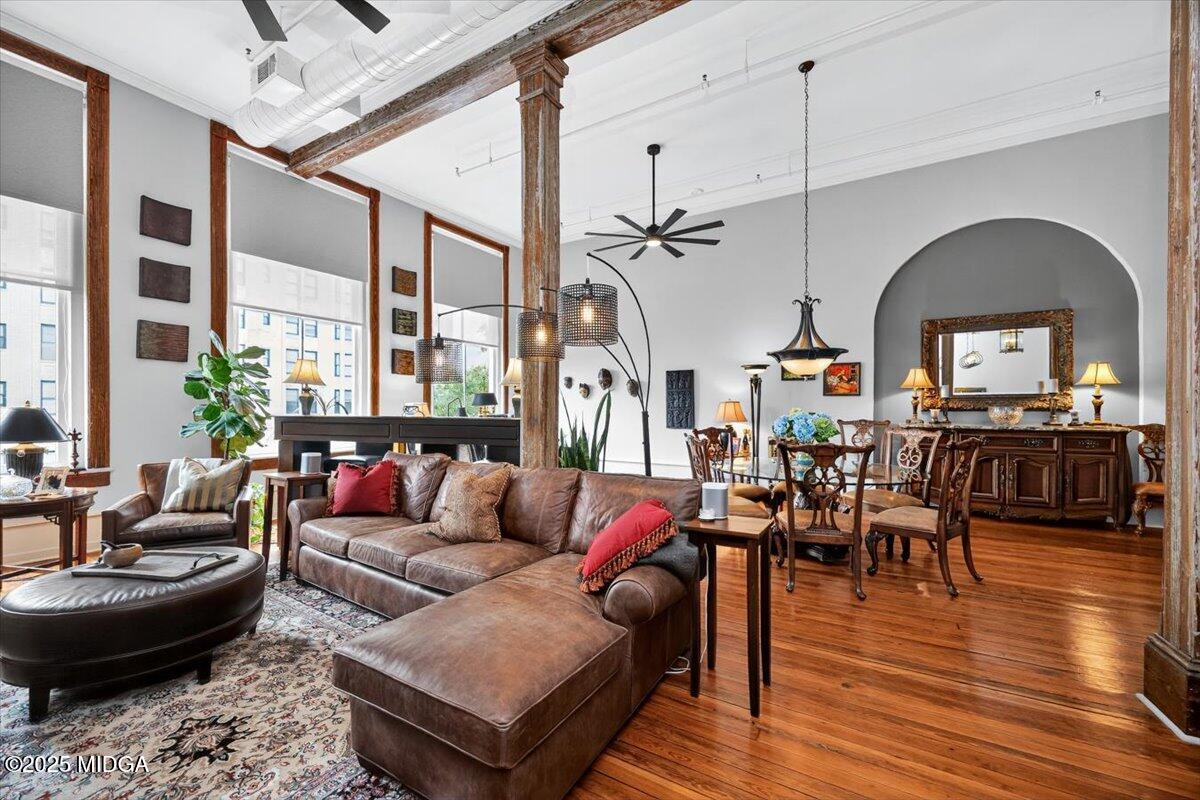 522 Cherry Street 301