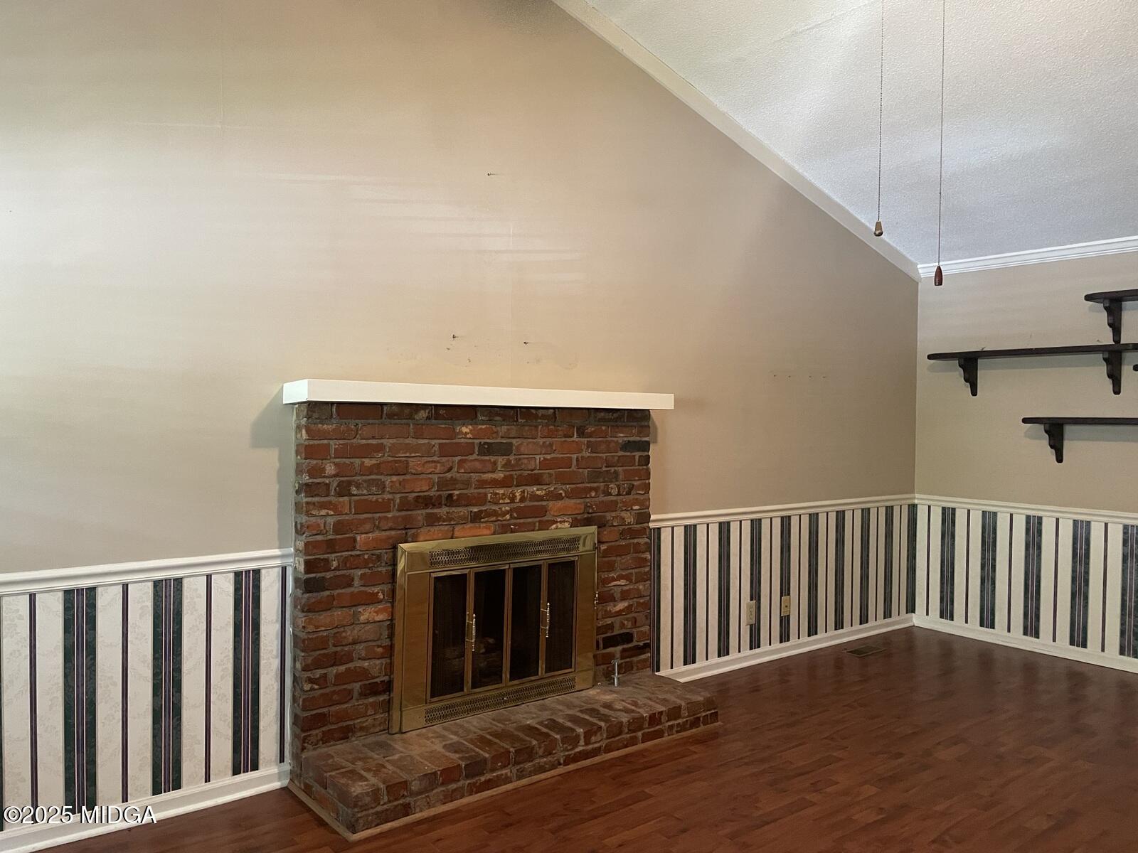 132 N Springs Court