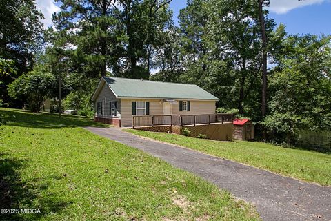 125 Twin Lakes Road SE Milledgeville GA 31061