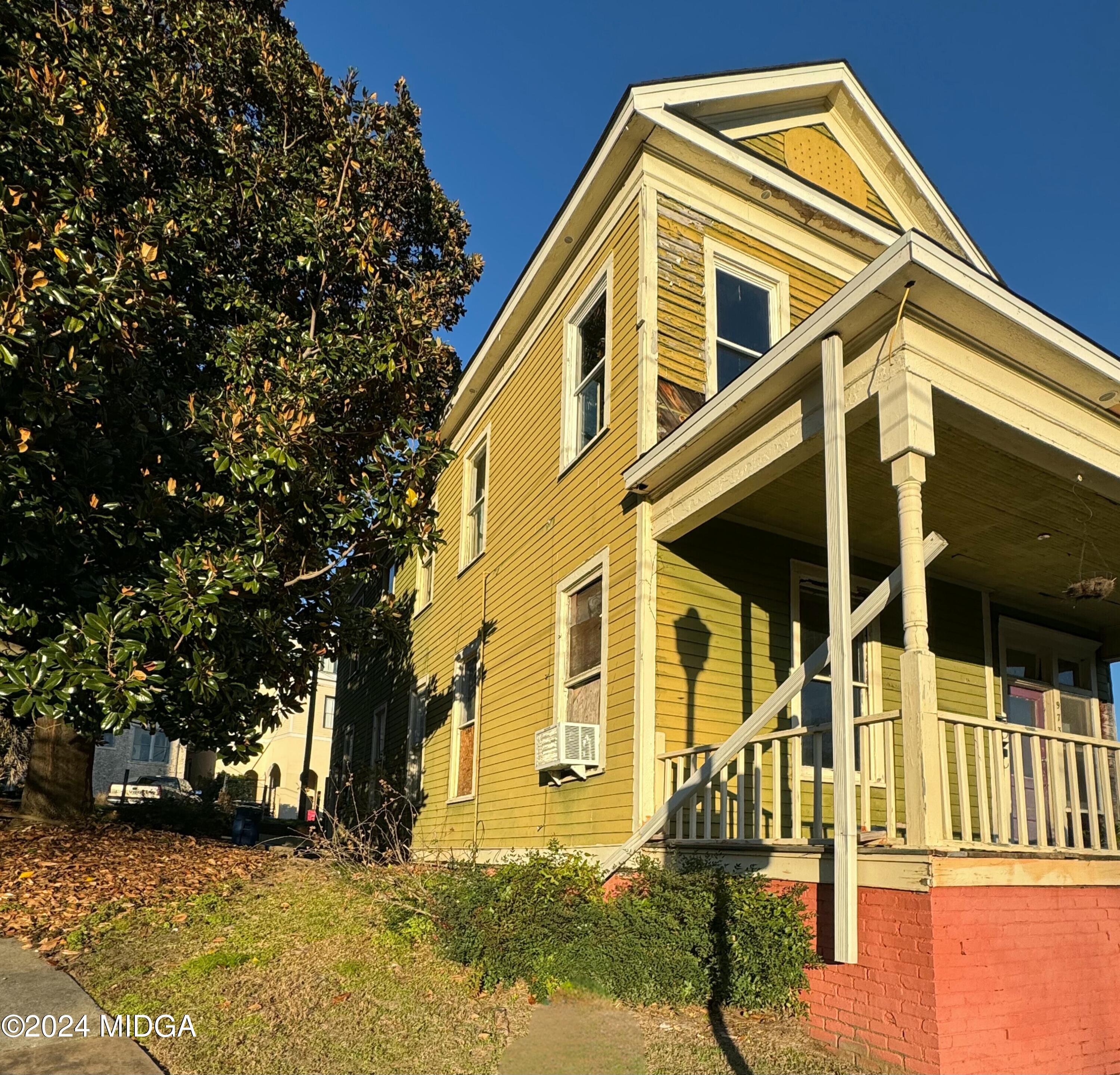 973 Cherry Street