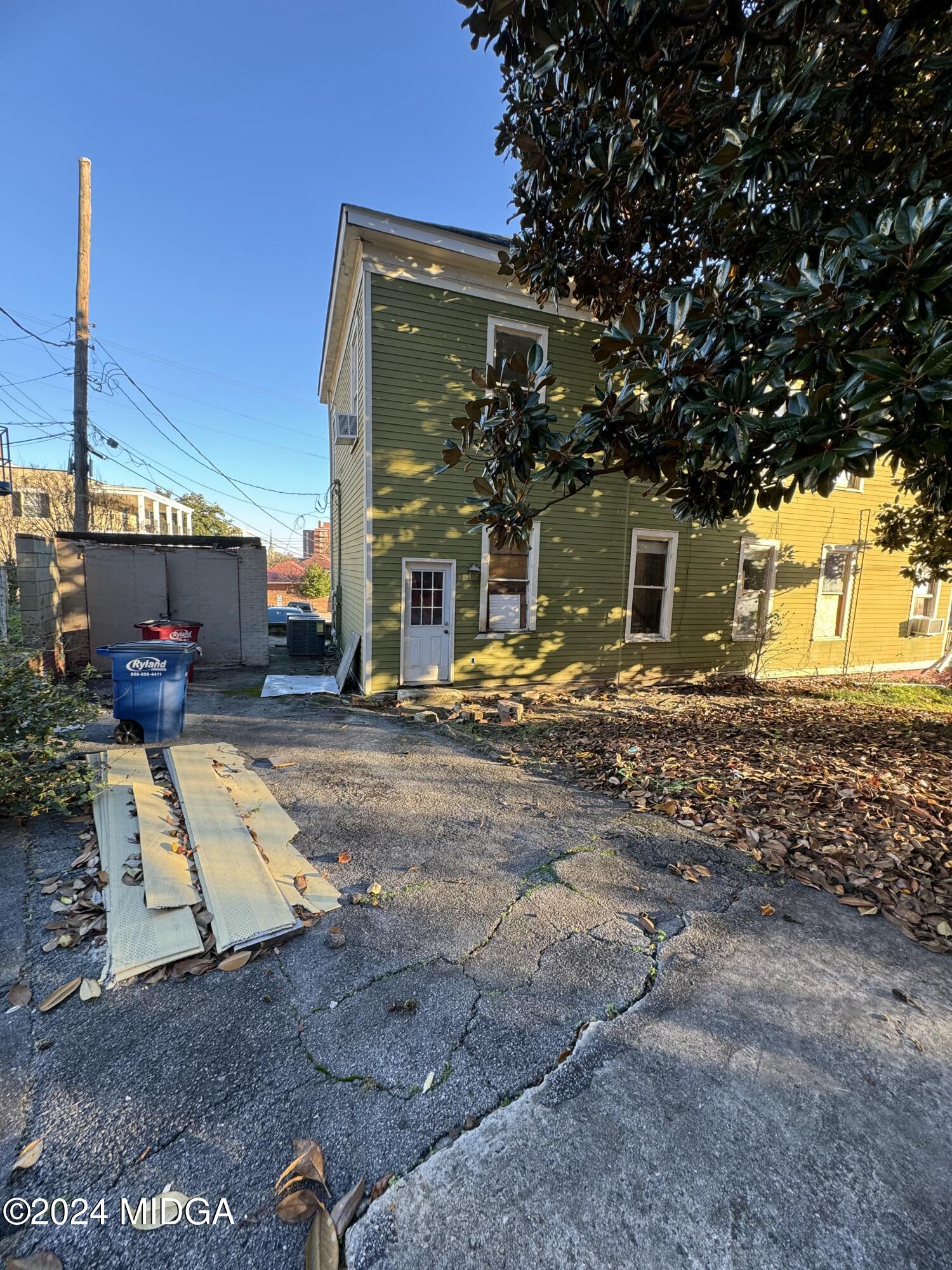 973 Cherry Street