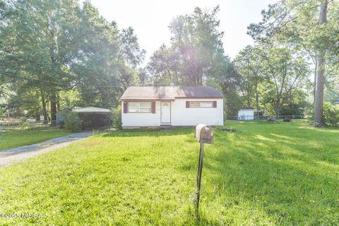 610 Paul Street Warner Robins GA 31088