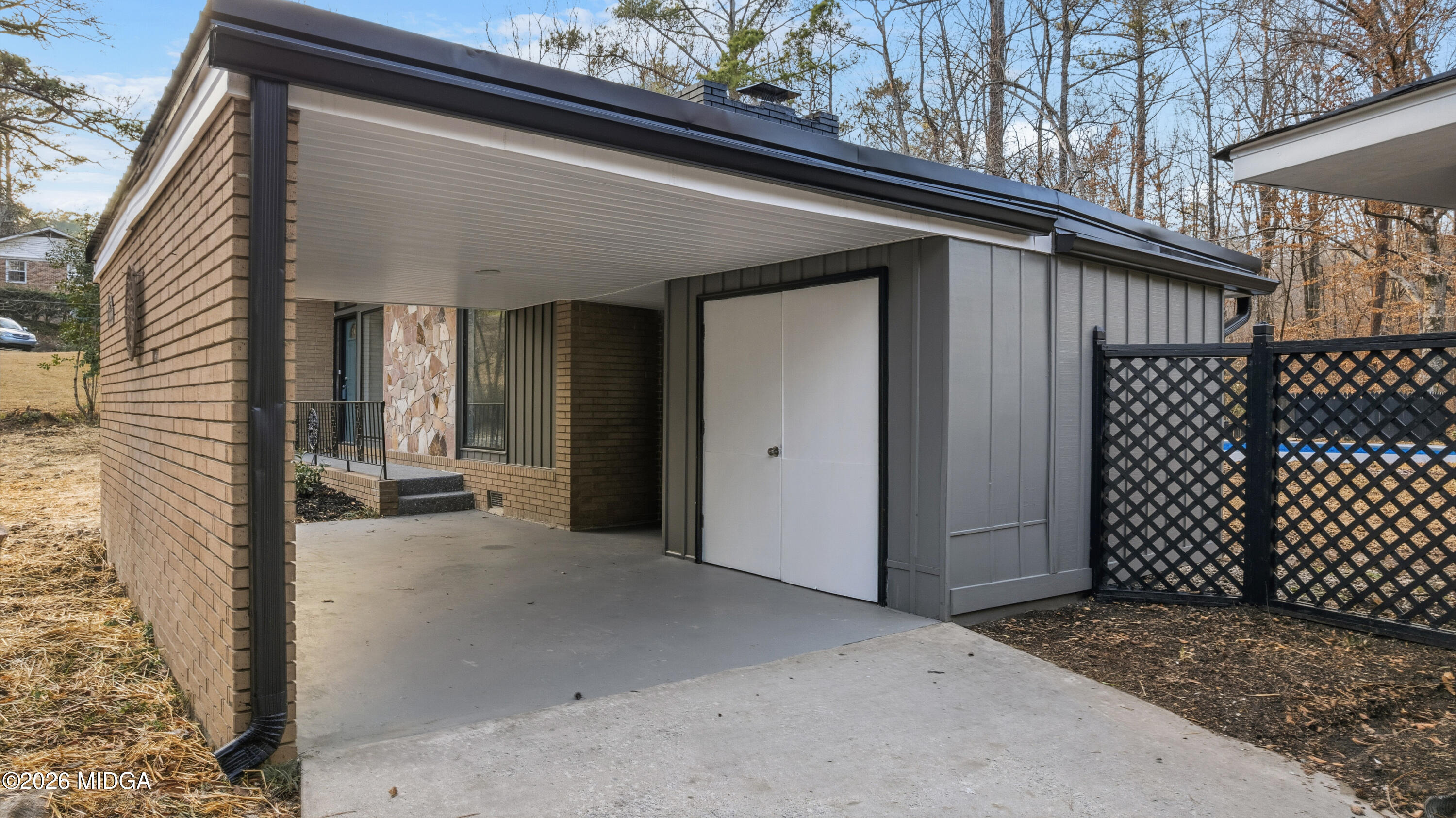 1825 Flintwood Drive