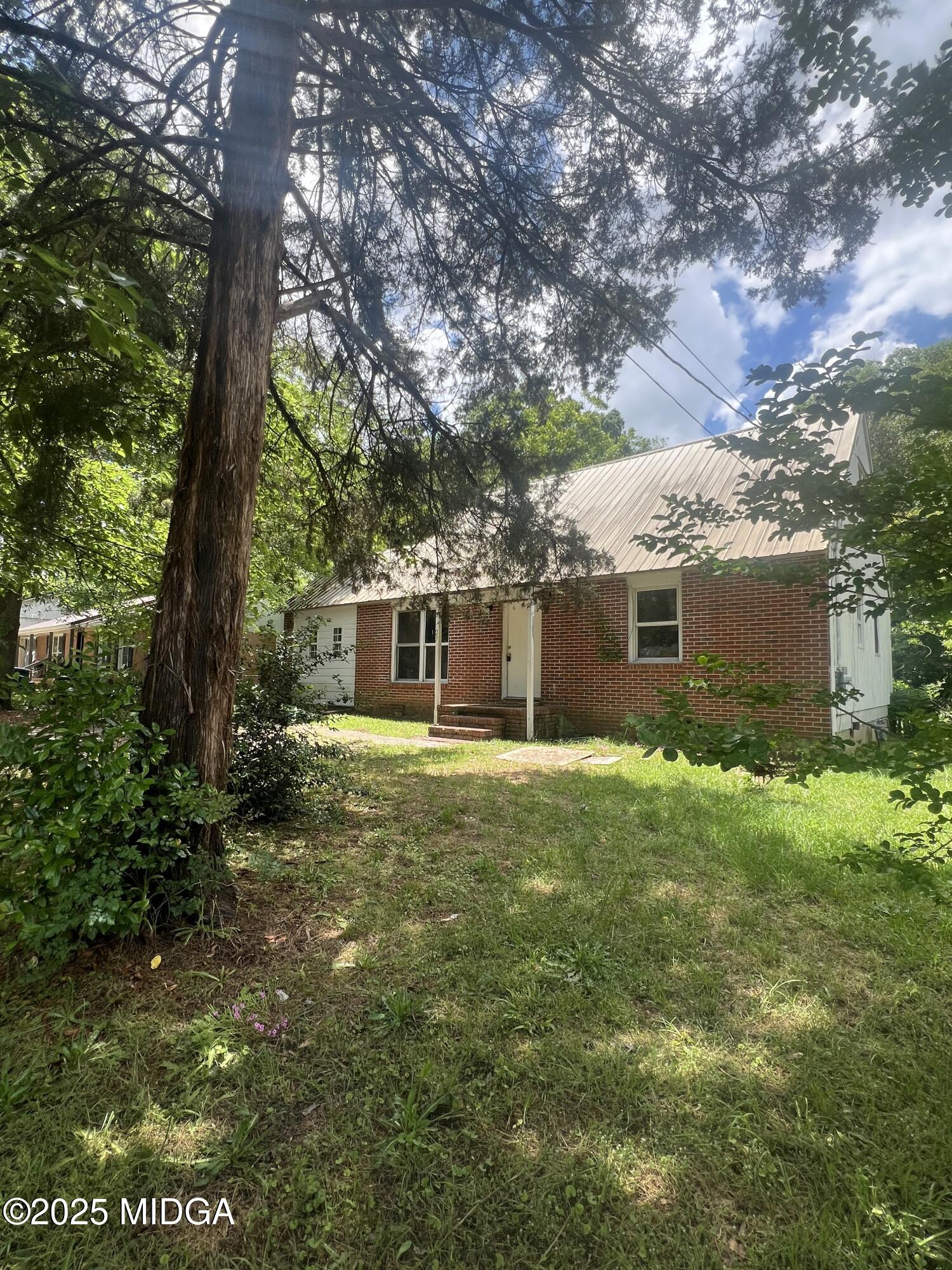 427 Alabama Avenue