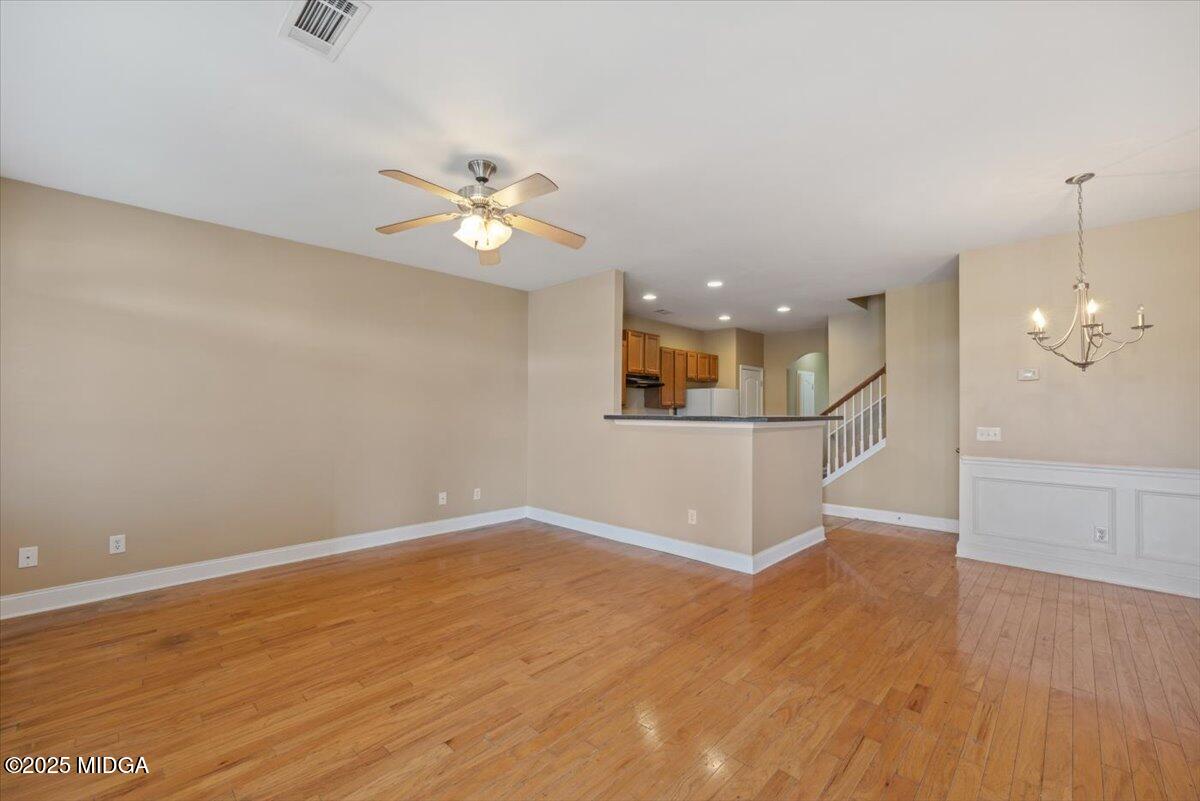 536 Ivy Brook Way