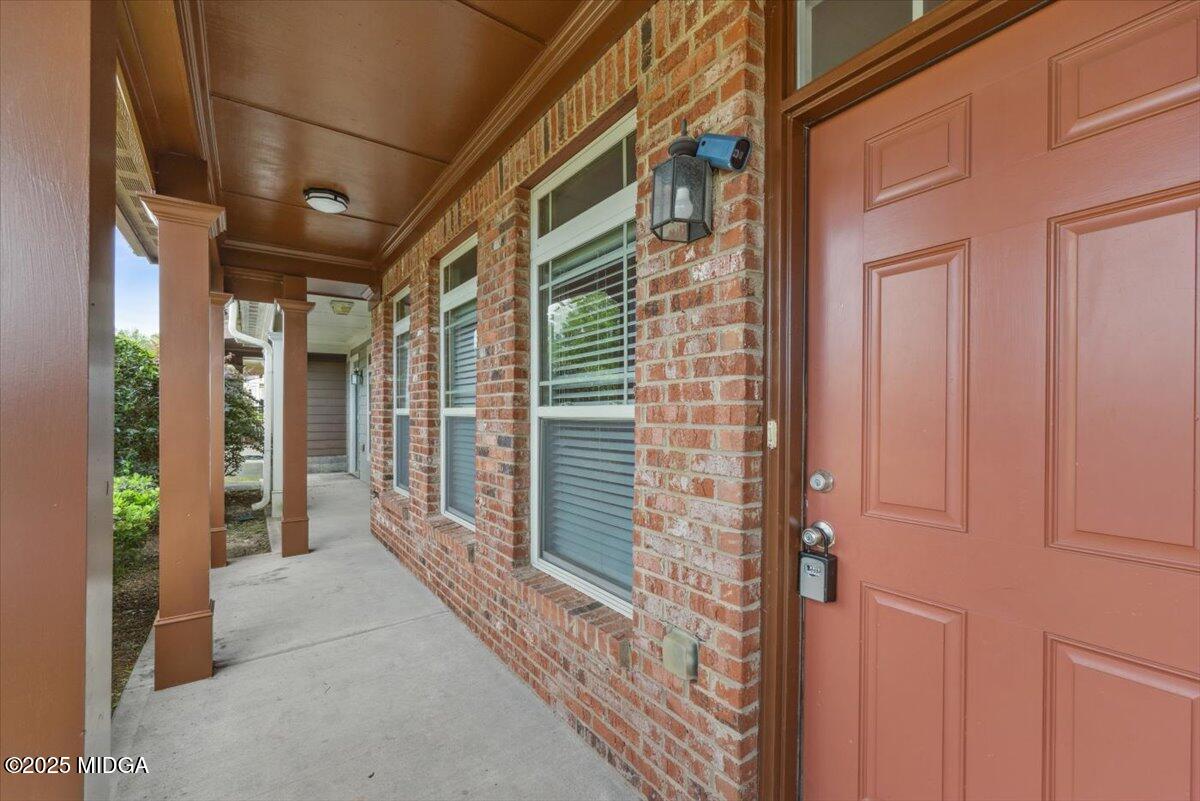 536 Ivy Brook Way