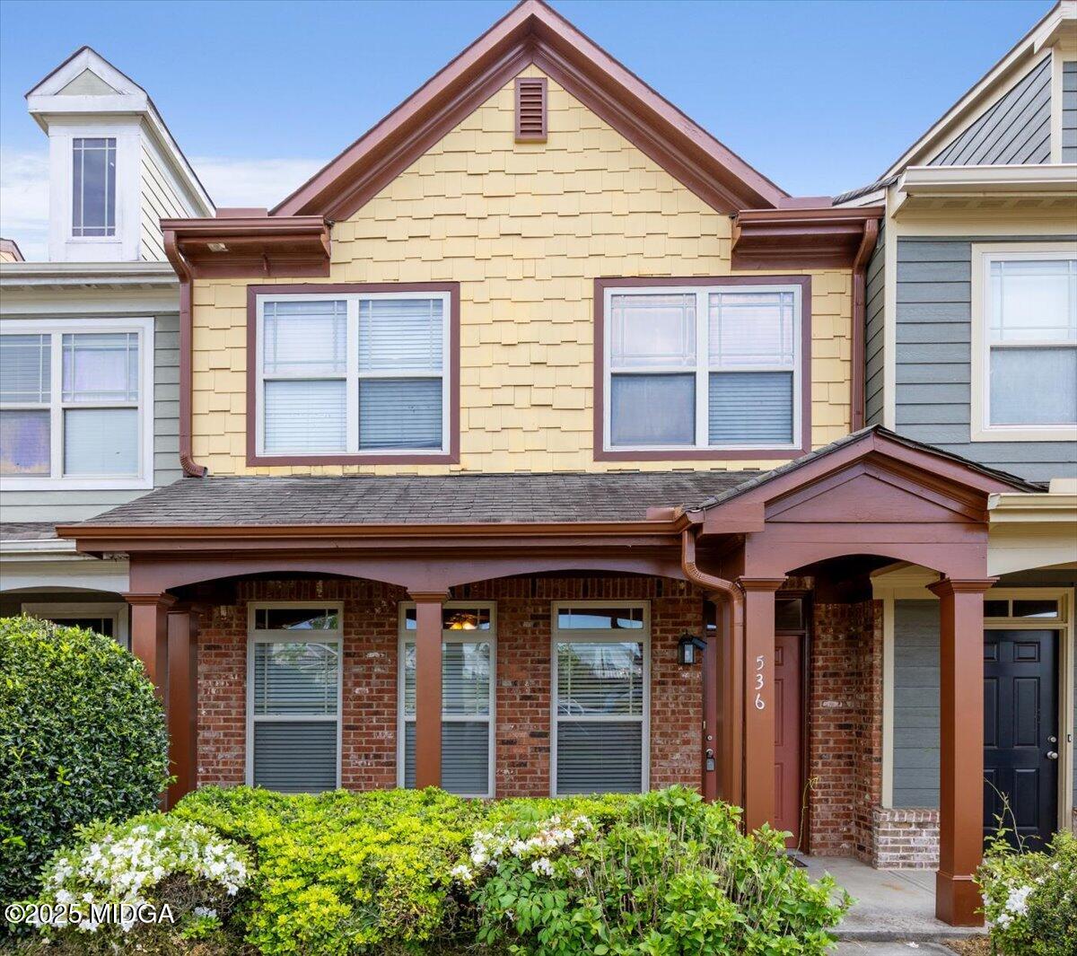 536 Ivy Brook Way
