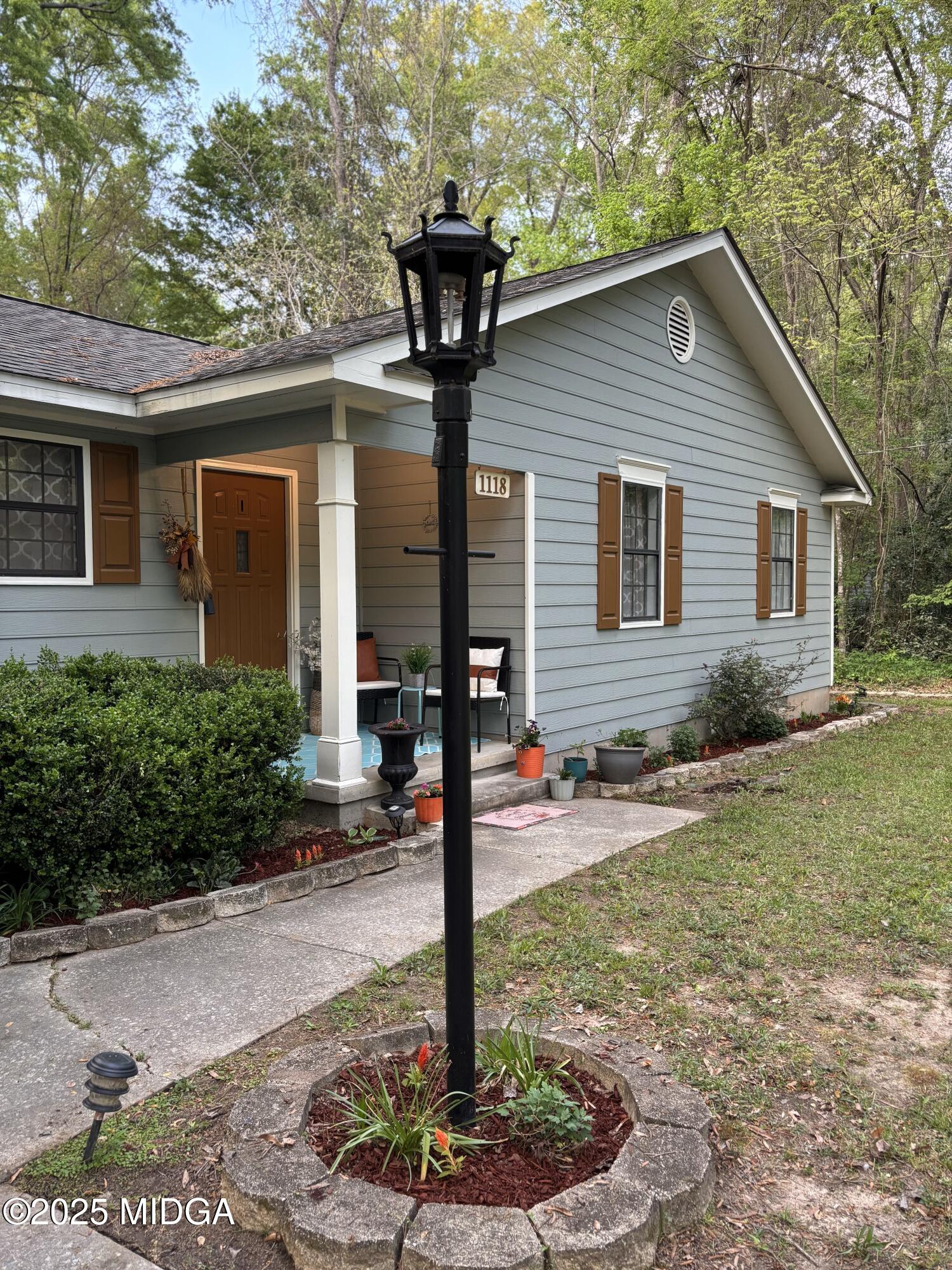 1118 N Plantation Parkway