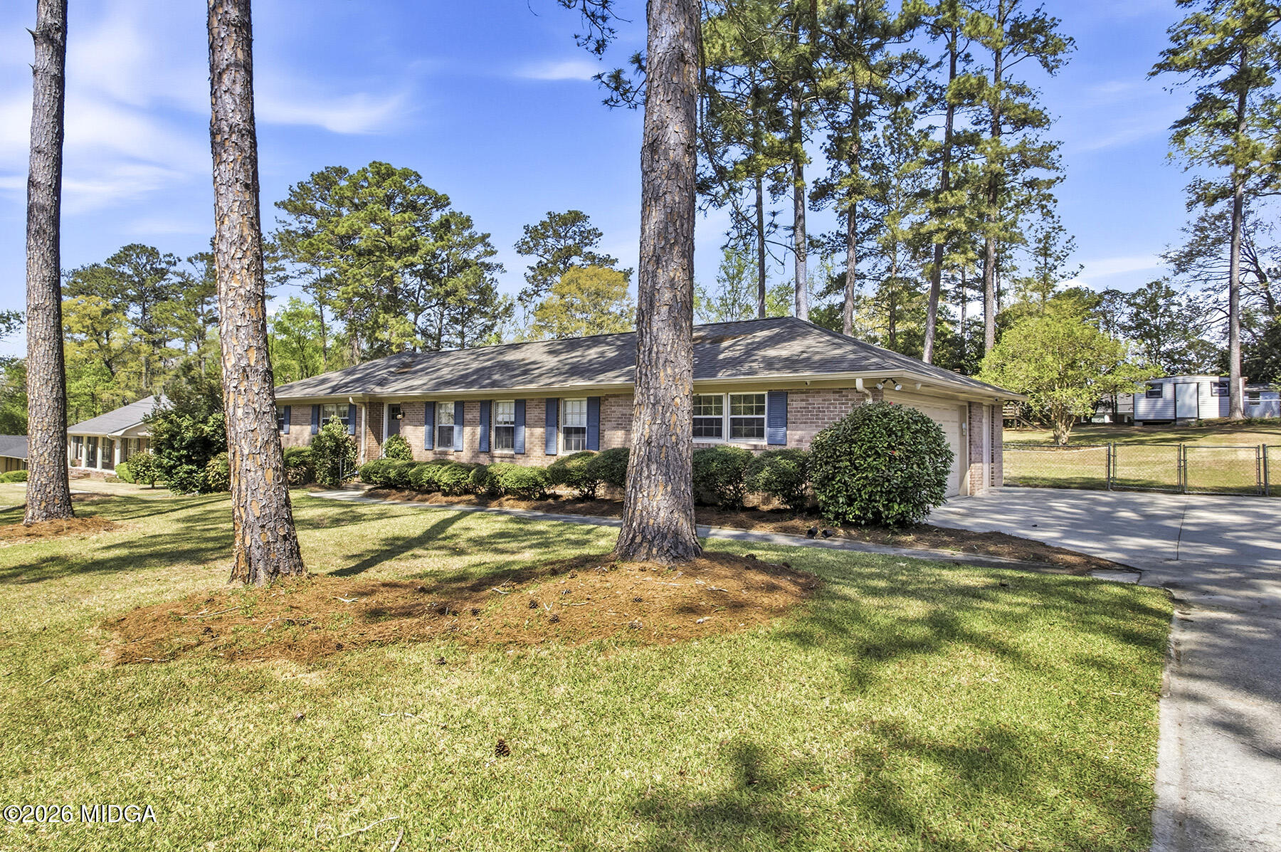 4619 S Beechwood Drive