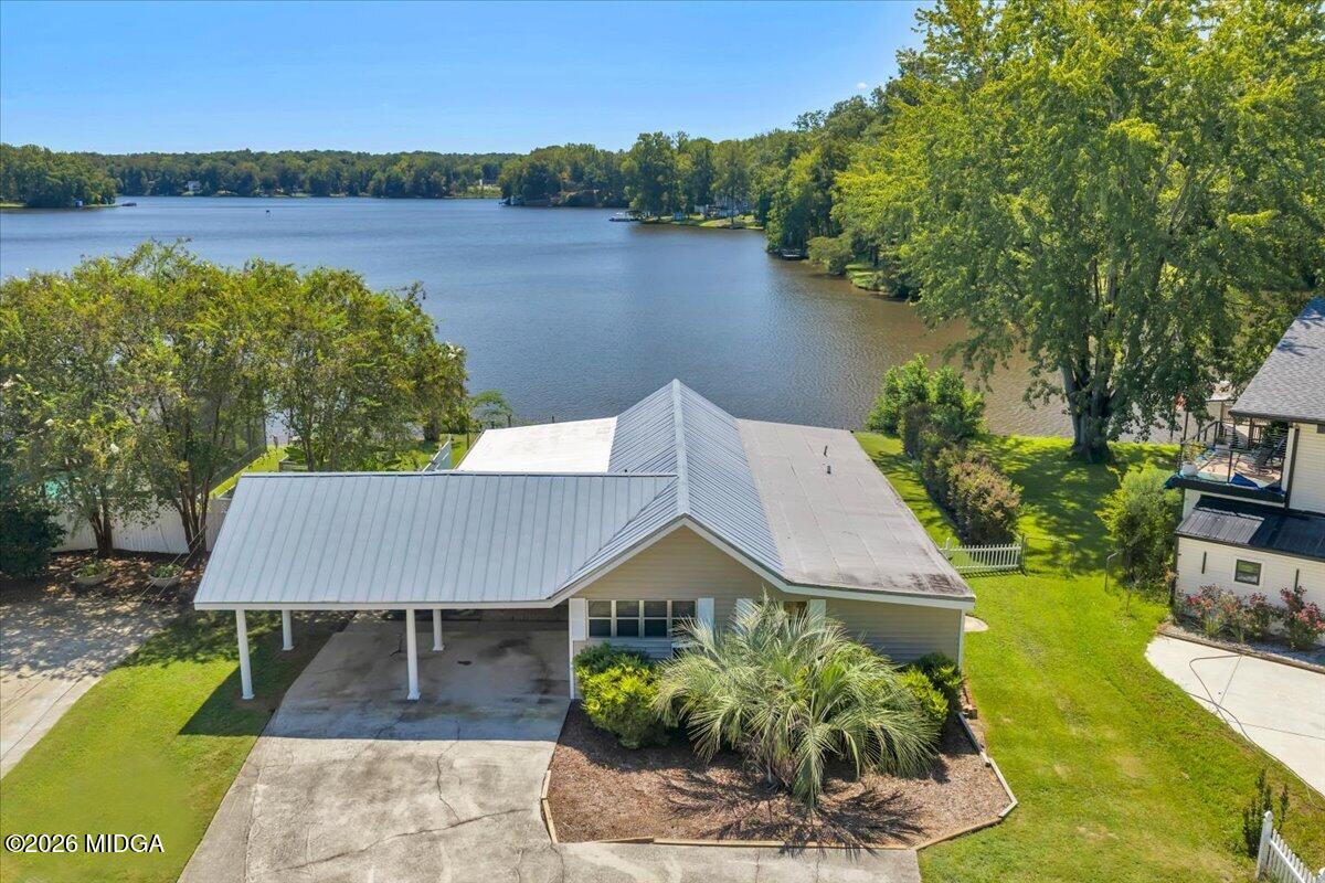 363 Edgewater Drive
